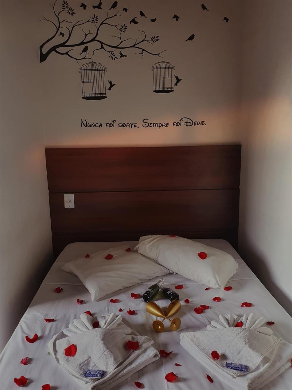 Double Room - Photo 6