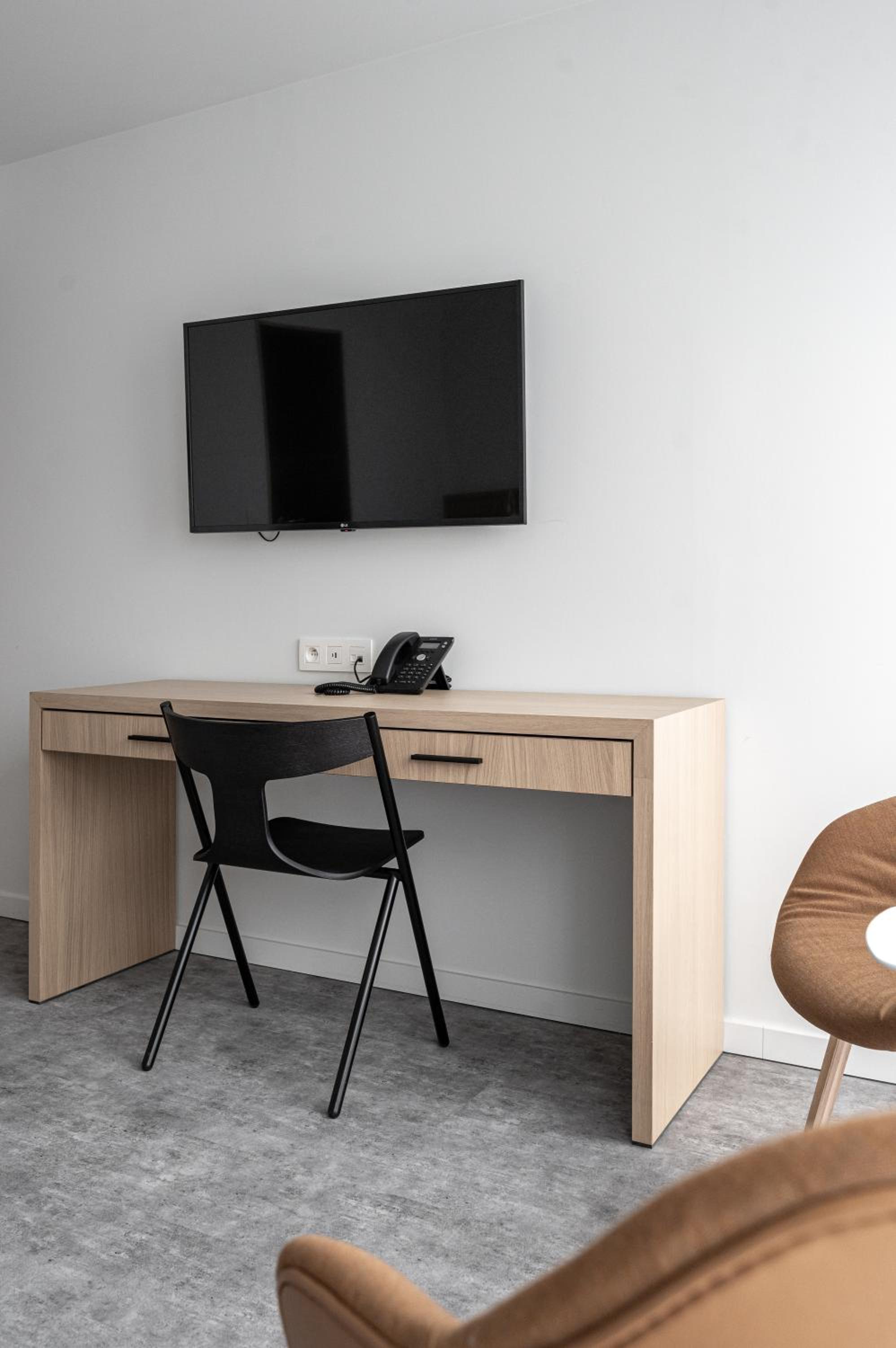 Superior Twin Room - Photo 2
