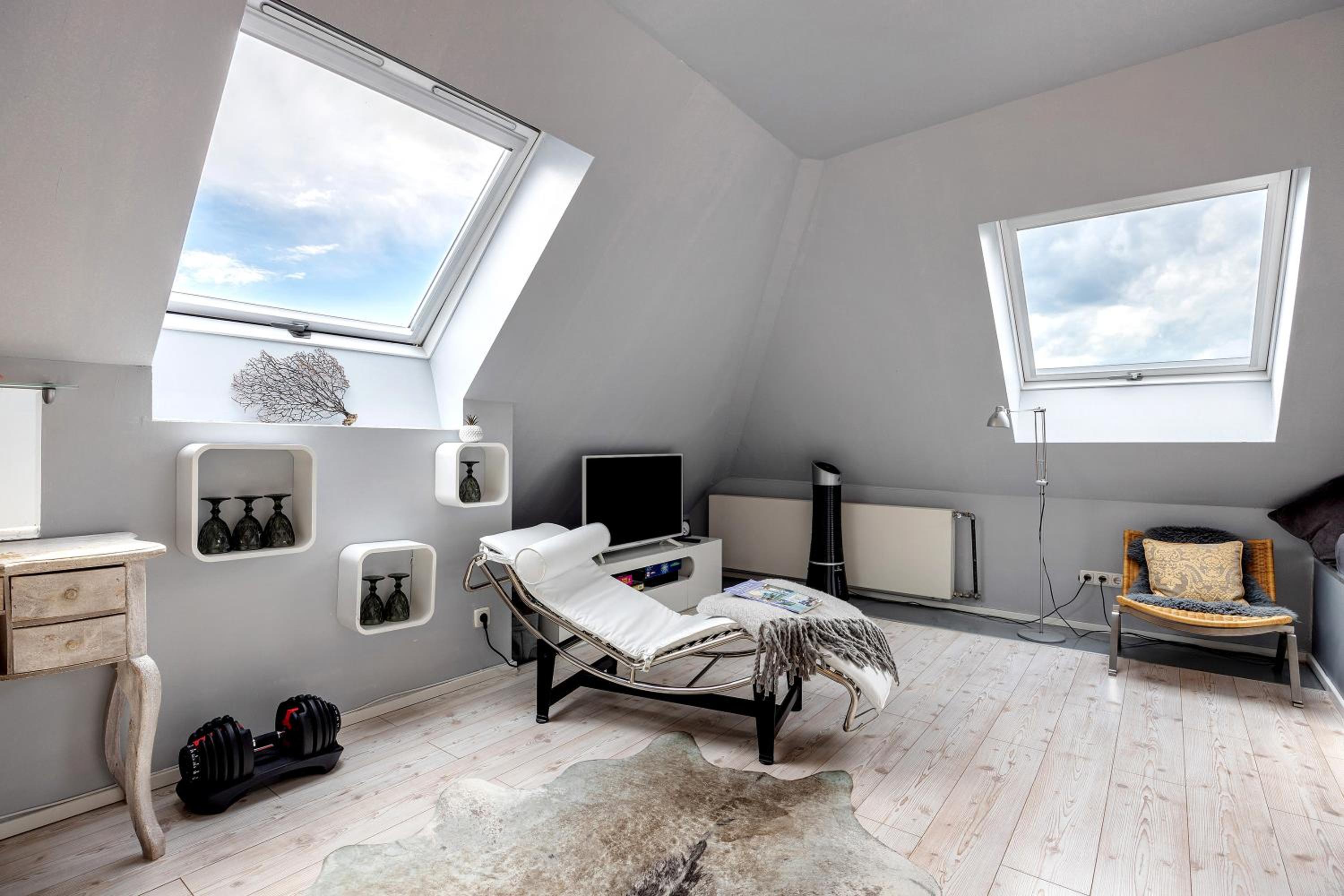 Two-Bedroom Deluxe Apartment with Garden View photo 1