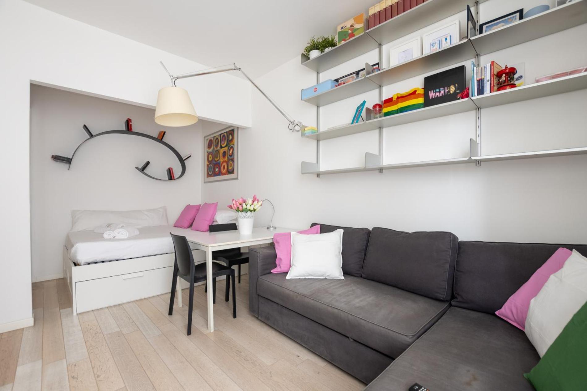 One-Bedroom Apartment