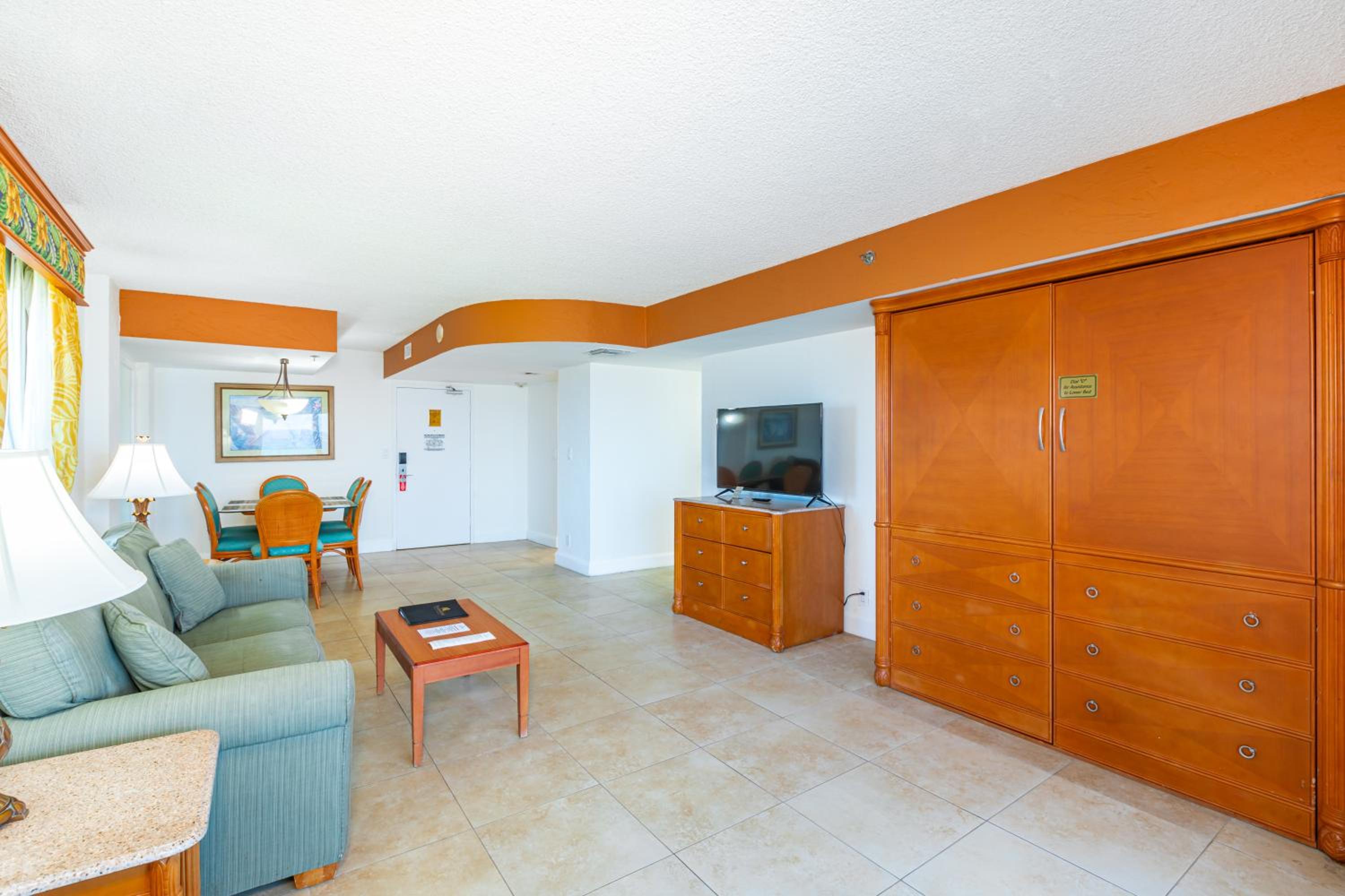 One-Bedroom Suite