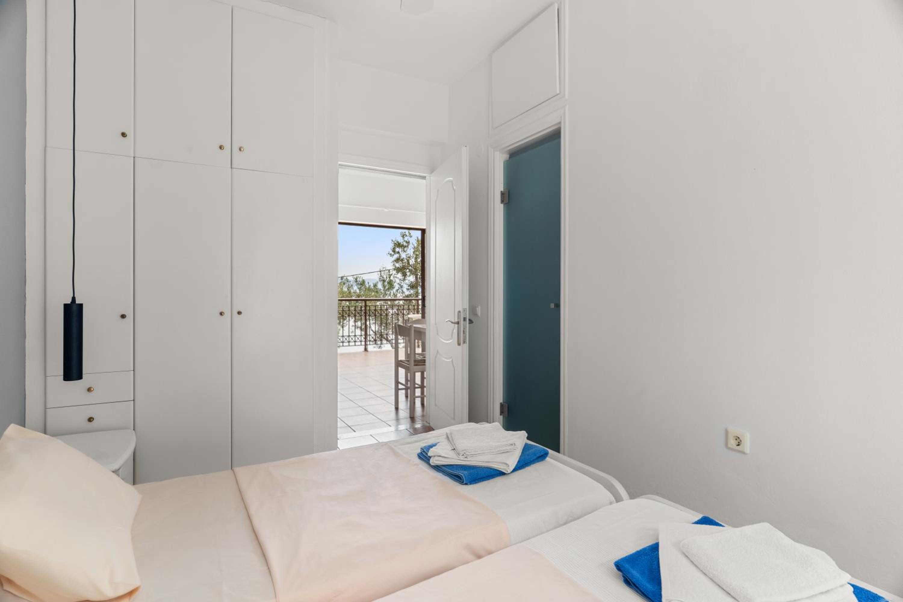 Residenza Deluxe con 2 Camere da Letto e Vista Mare