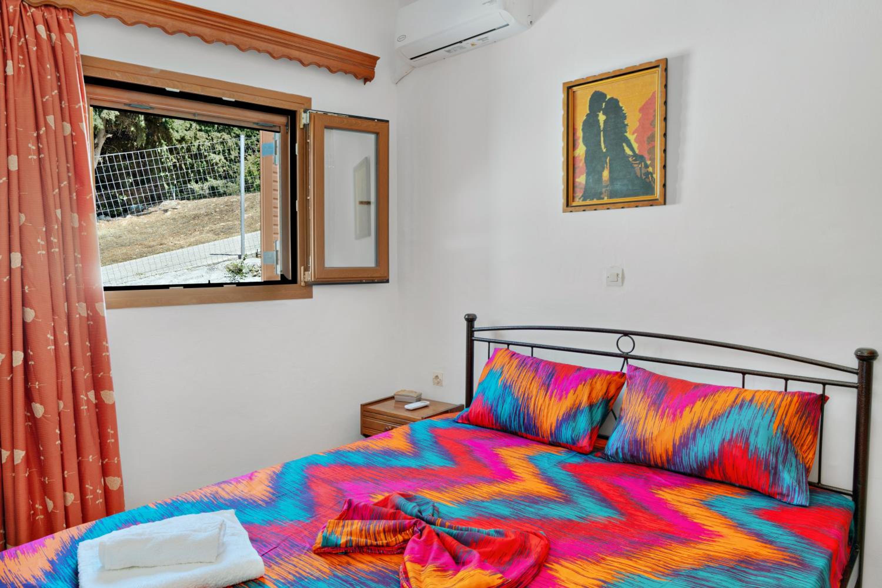 Three-Bedroom House photo 1
