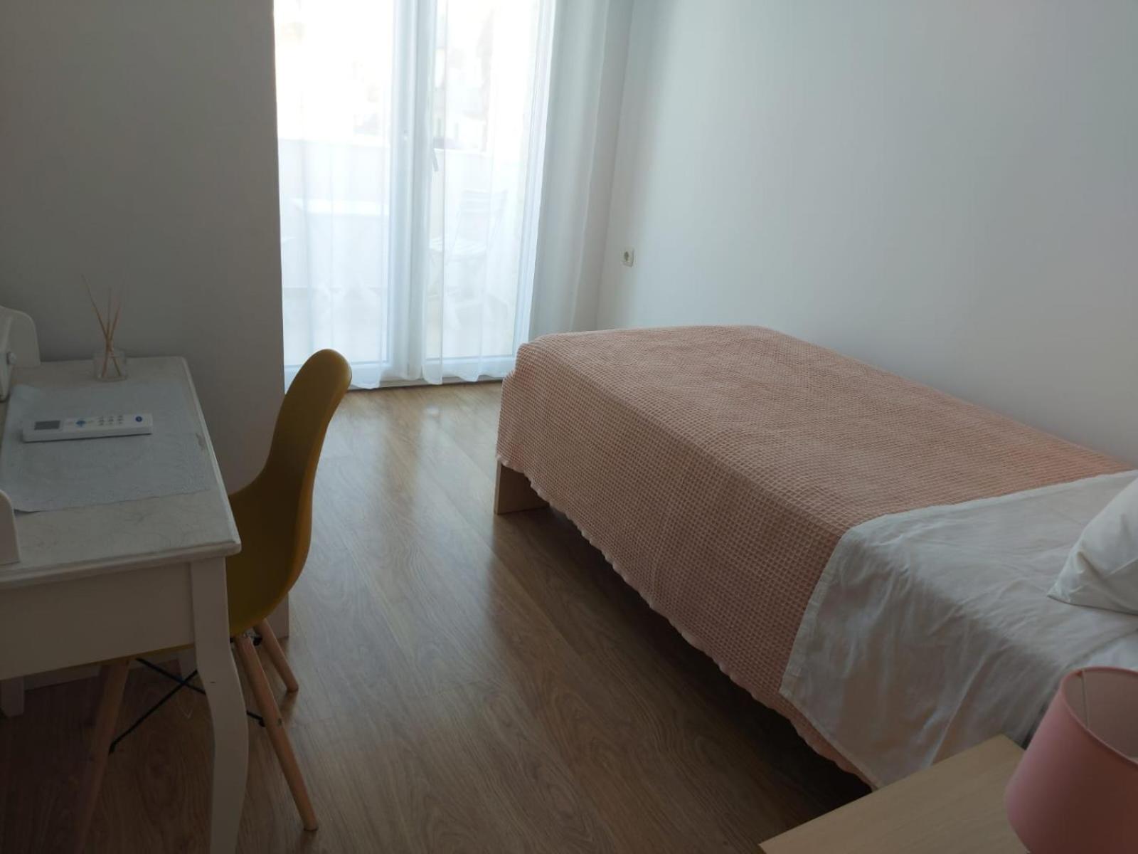 Three-Bedroom Apartment photo 2