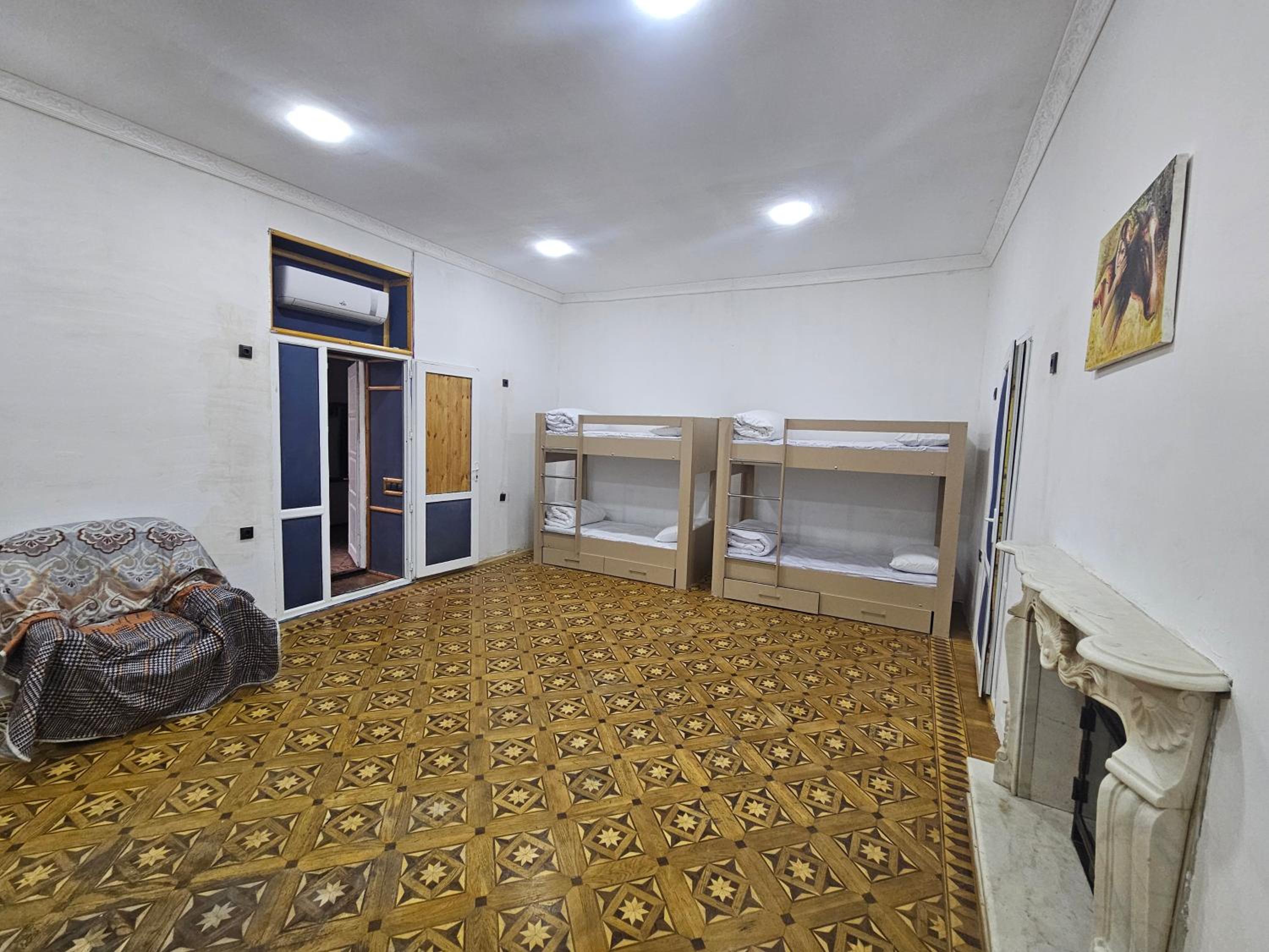 Mixed Dormitory Room photo 2