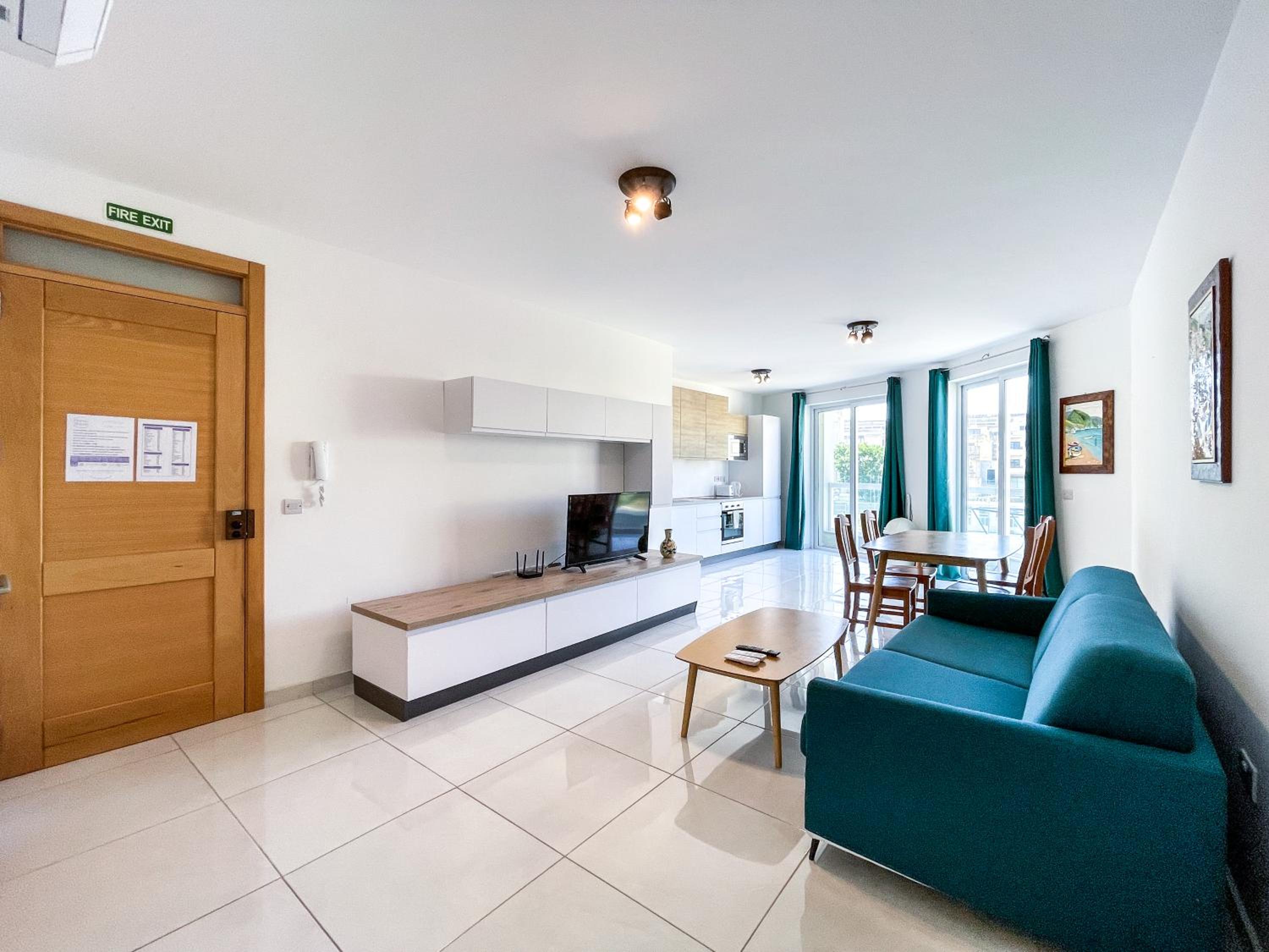 One-Bedroom Apartment