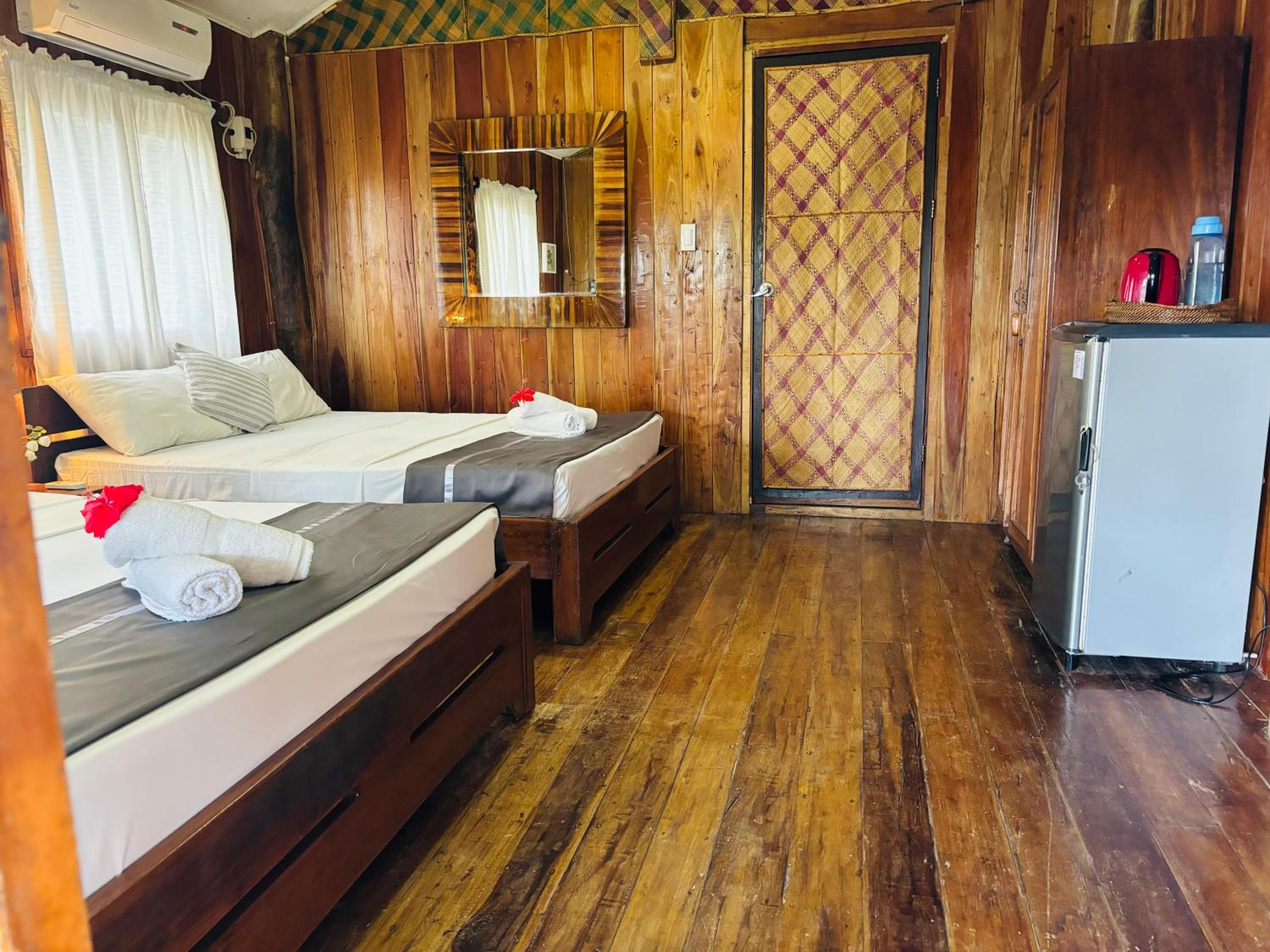 Honeymoon Suite with Ocean View  - Photo 8