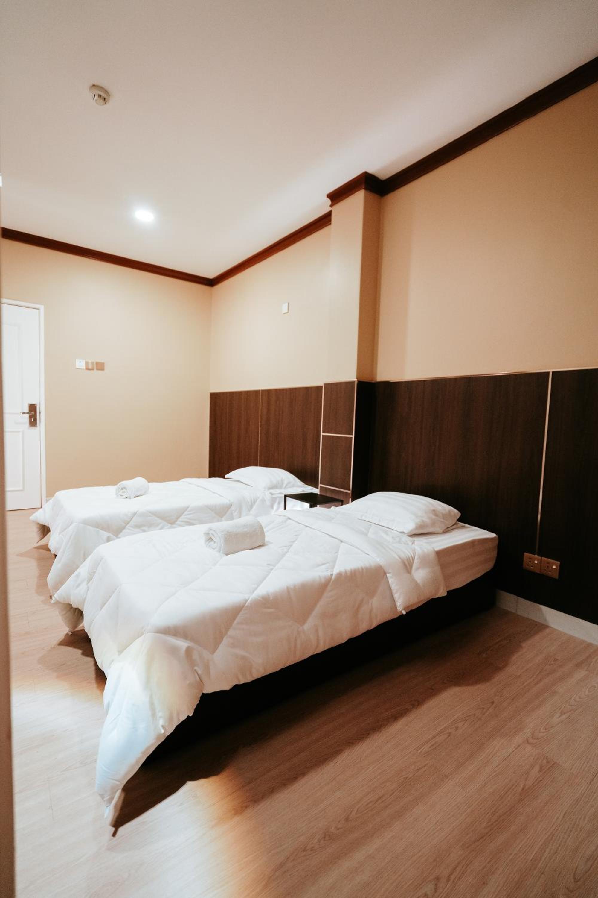 Standard Twin Room photo 2
