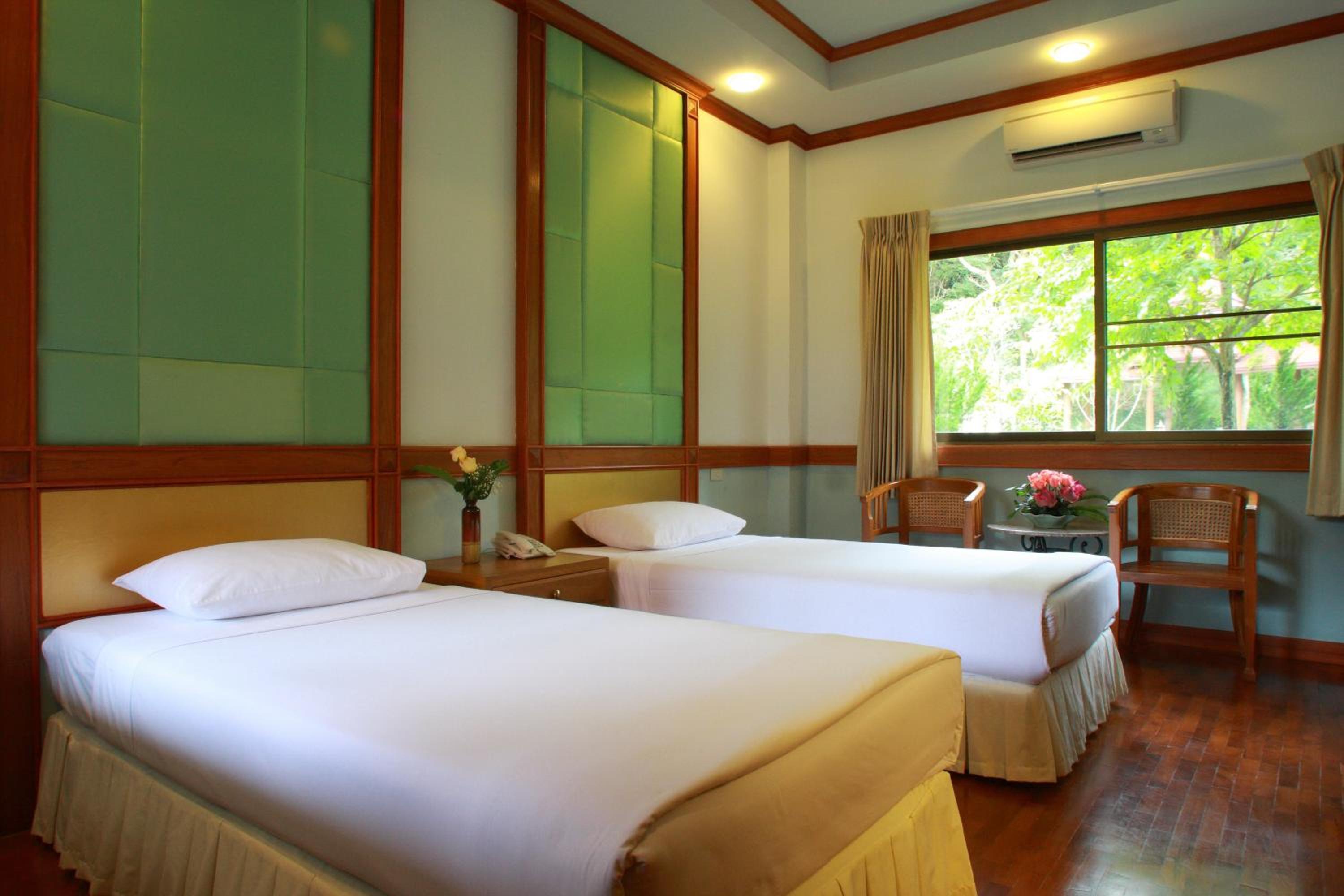 Superior Double or Twin Room photo 2