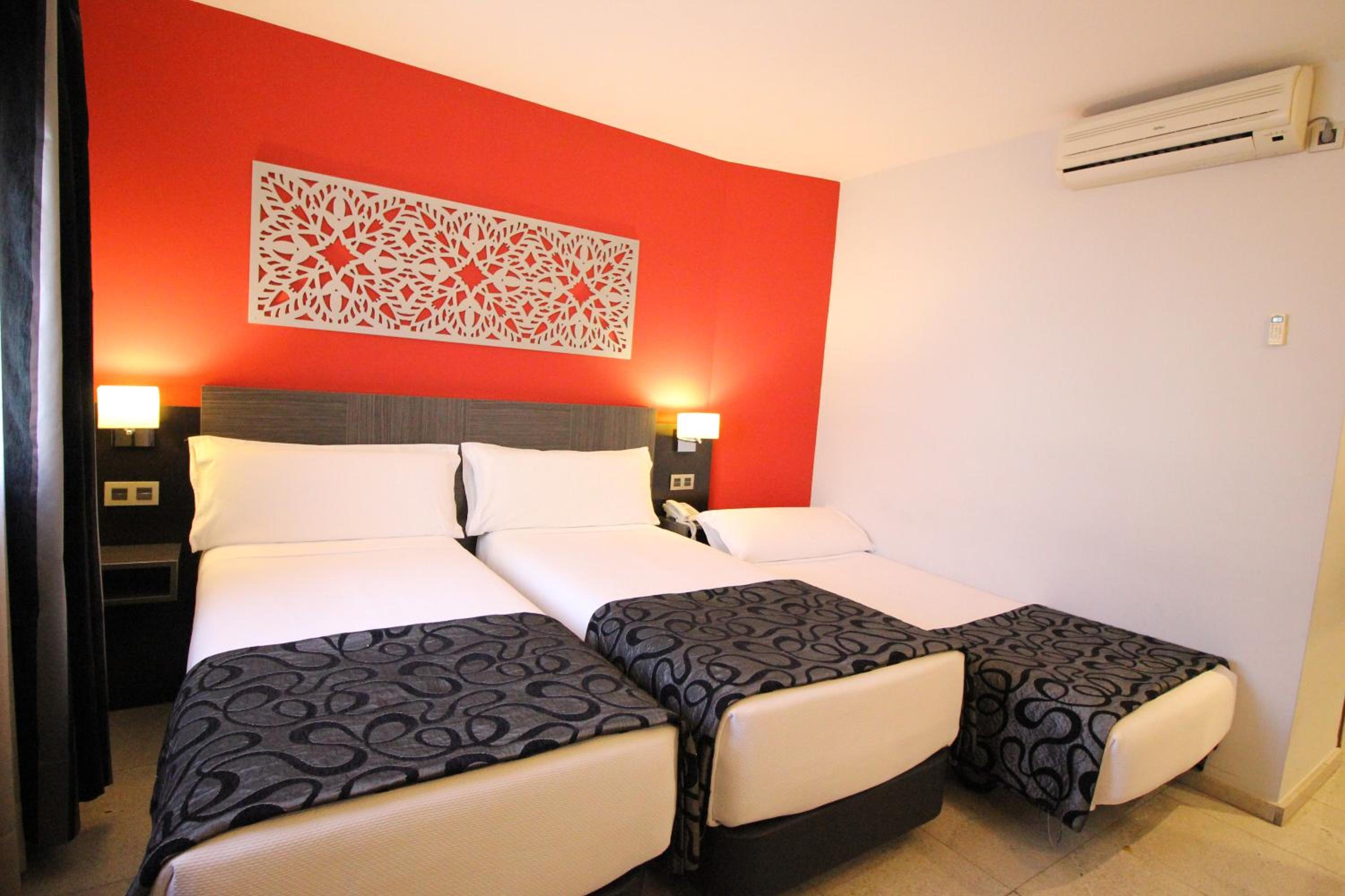 Habitación Doble con Cama Supletoria