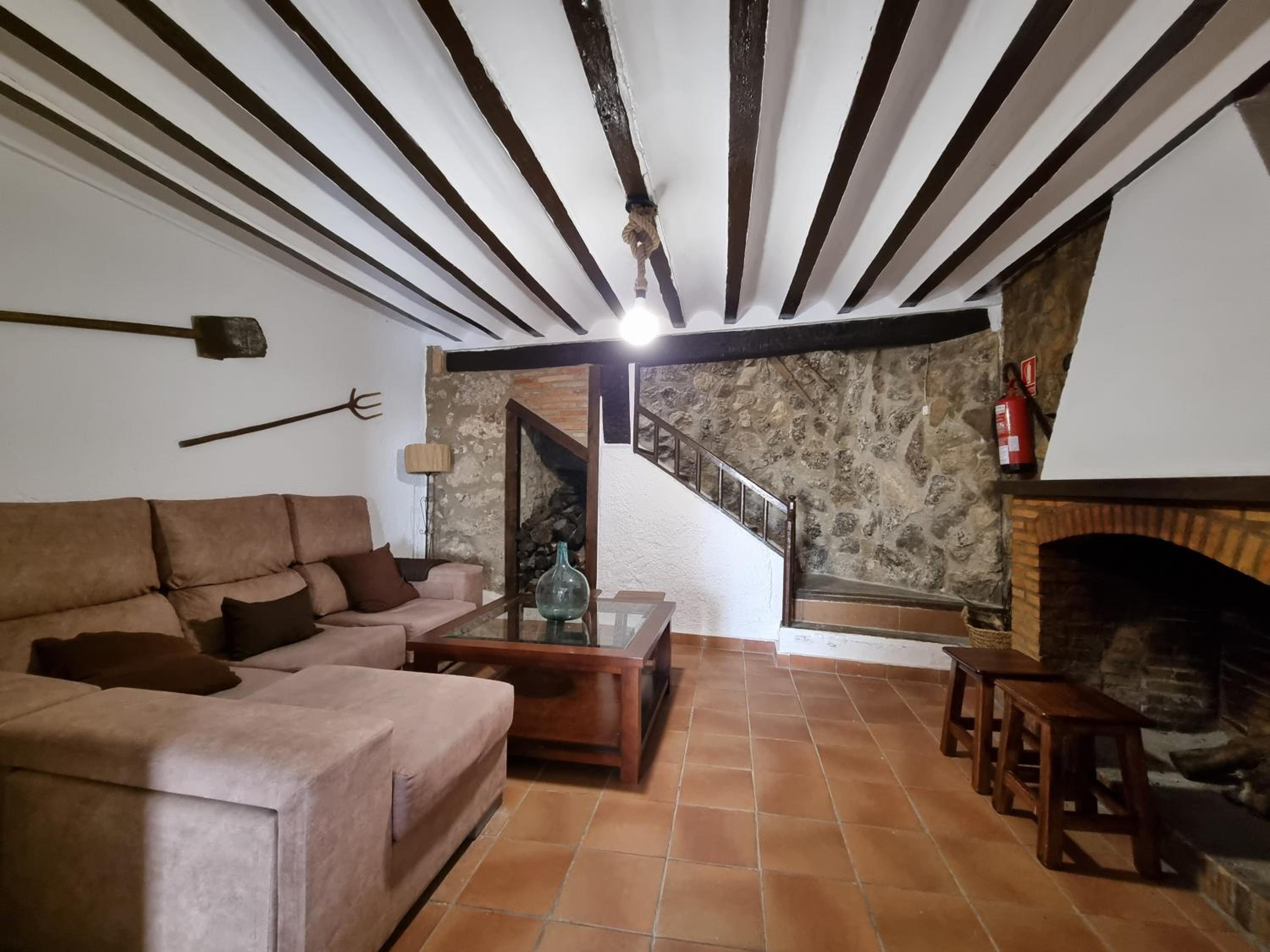 Casa de cuatro habitaciones