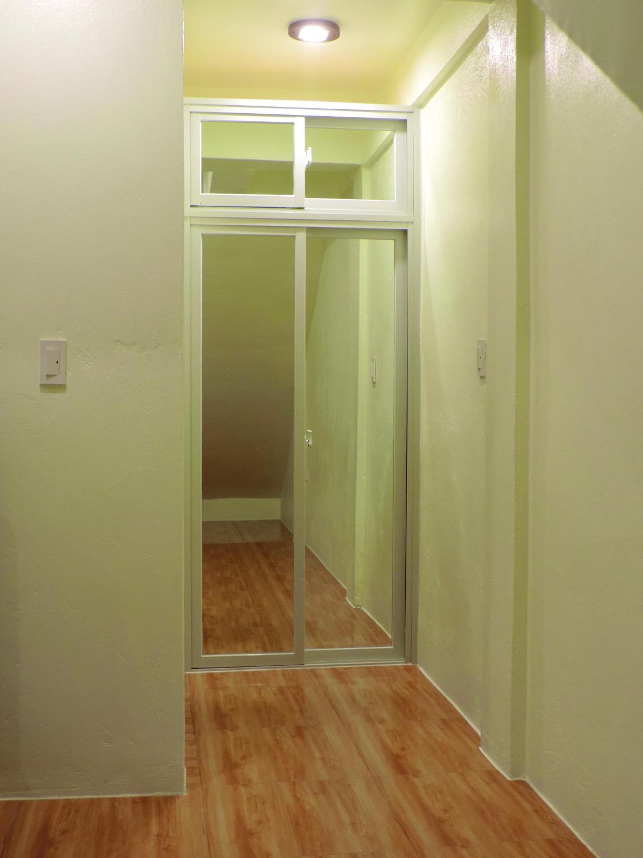 Family Room - Photo 35