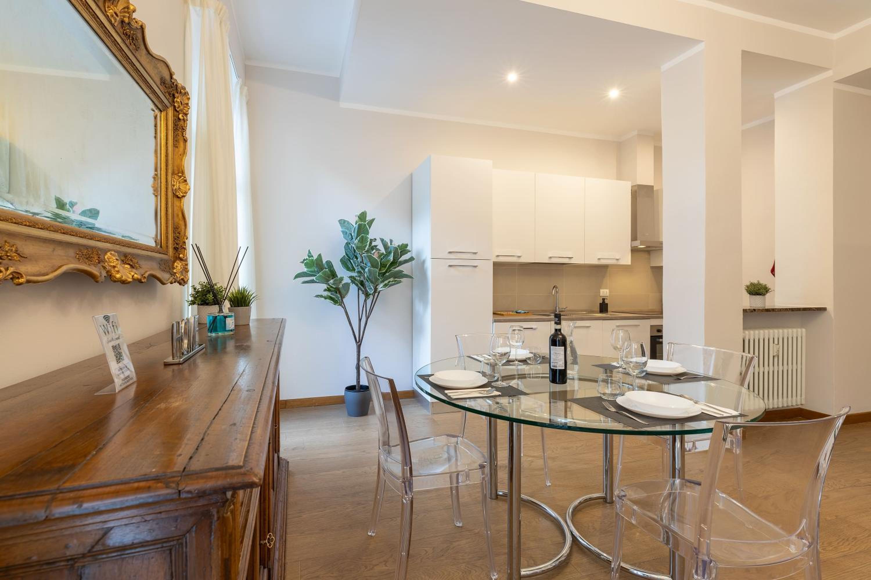 One-Bedroom Apartment