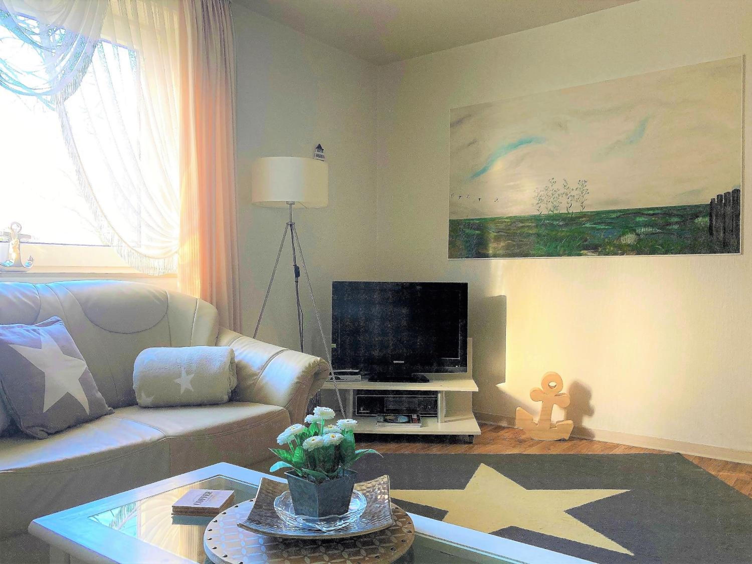 Apartment photo 2
