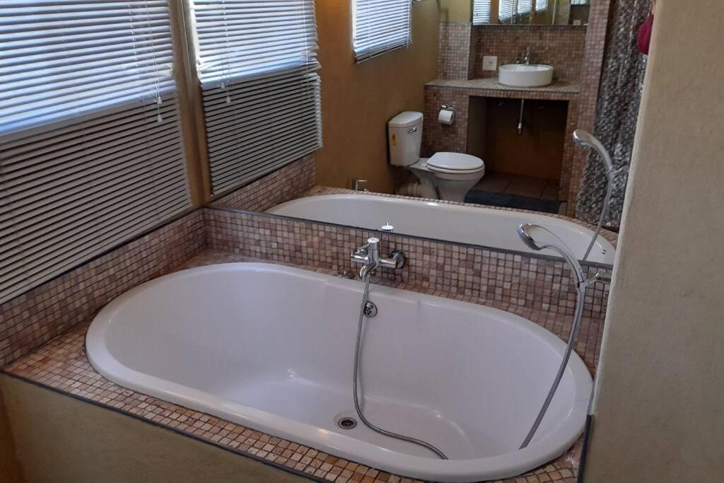 Three-Bedroom House photo 2
