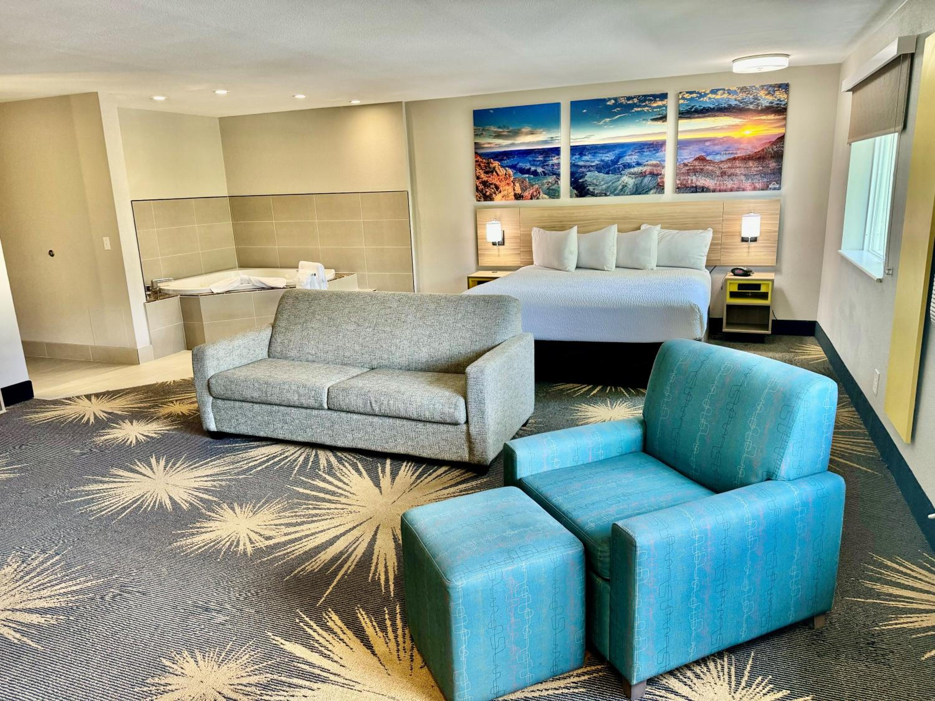 Business King Room - Non-Smoking - Photo 2