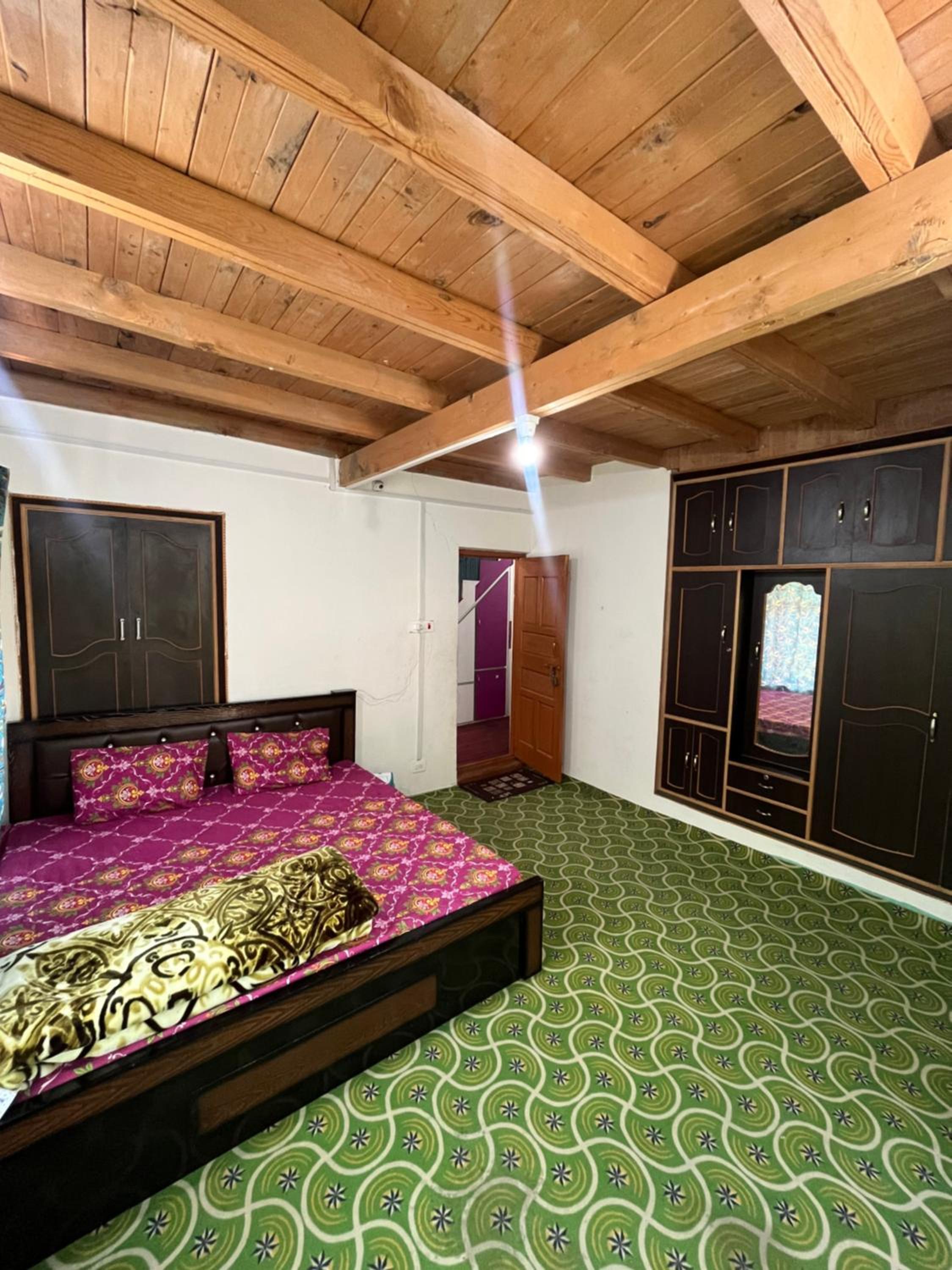 Double Room With Mountain View photo 2