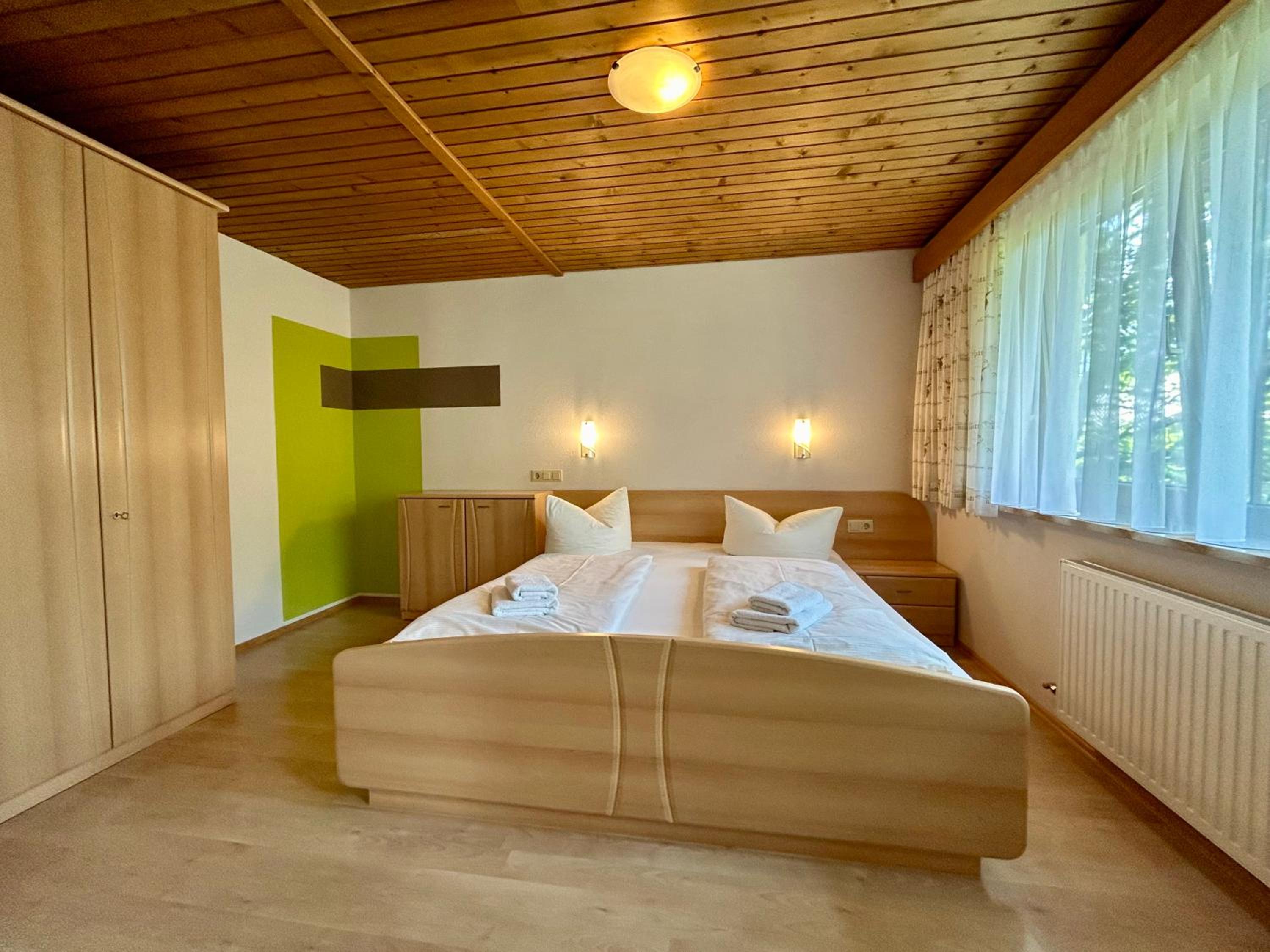 One-Bedroom Apartment with Terrace photo 3