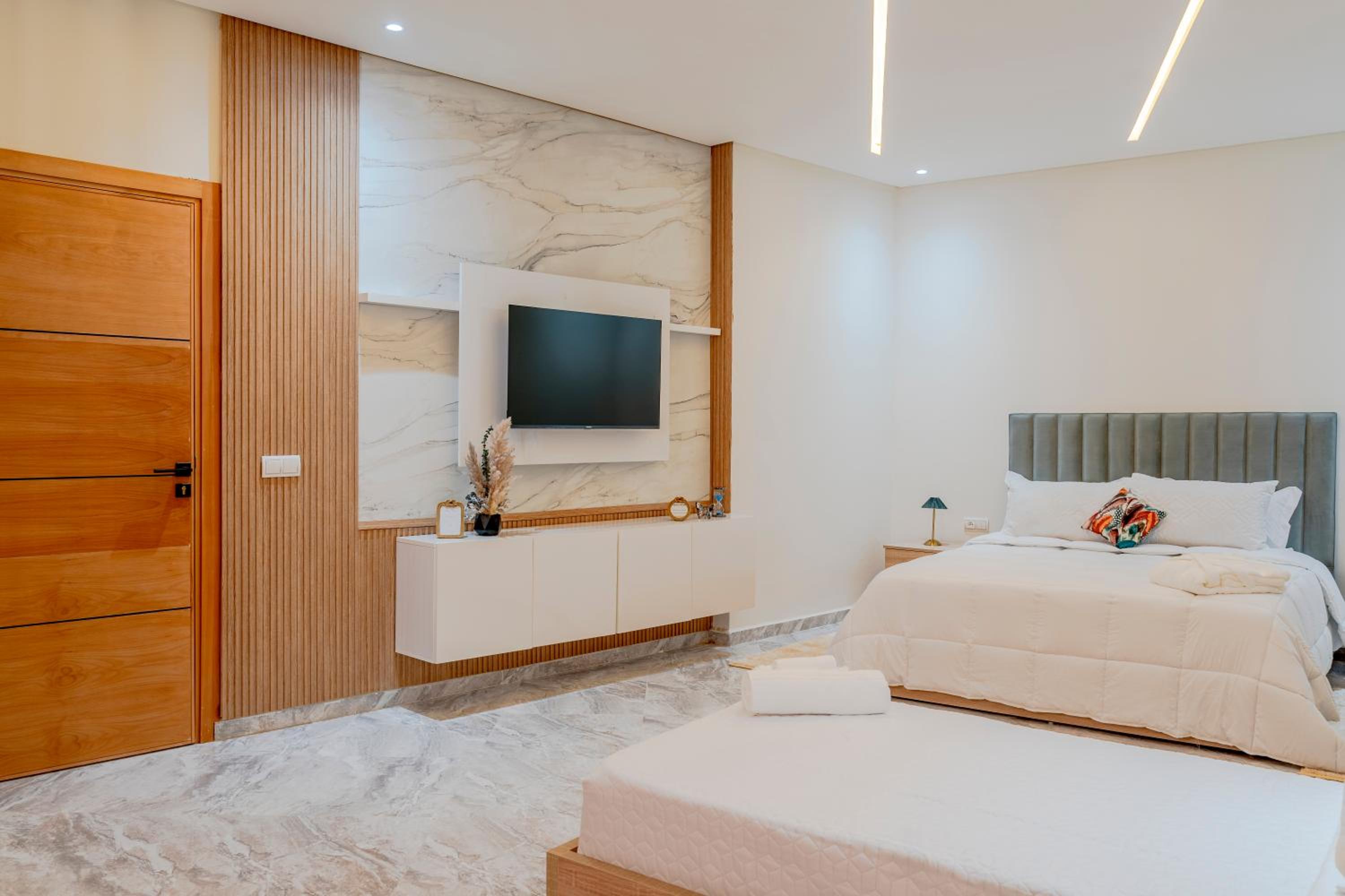 Suite with City View photo 2