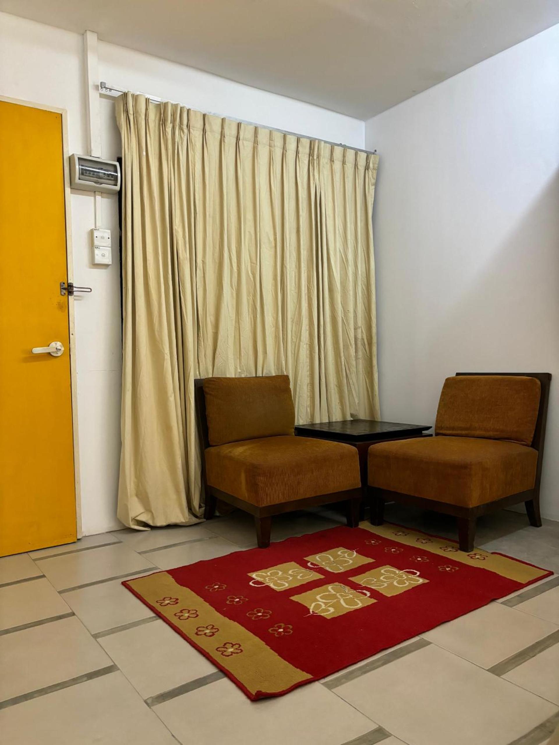 Deluxe Room - Photo 4