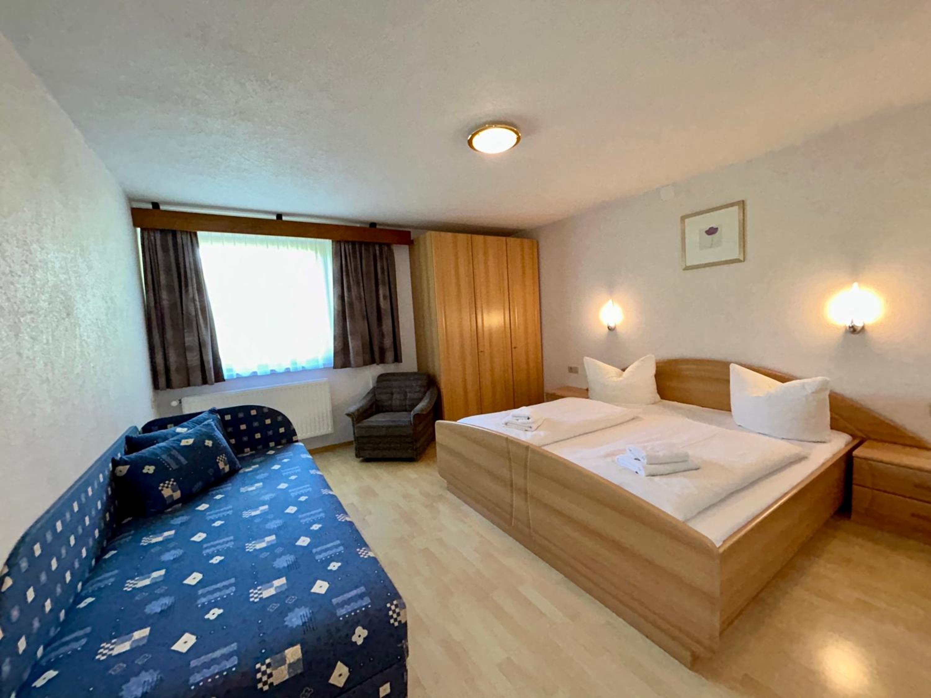 Superior Two-Bedroom Apartment with Balcony or Terrace photo 1