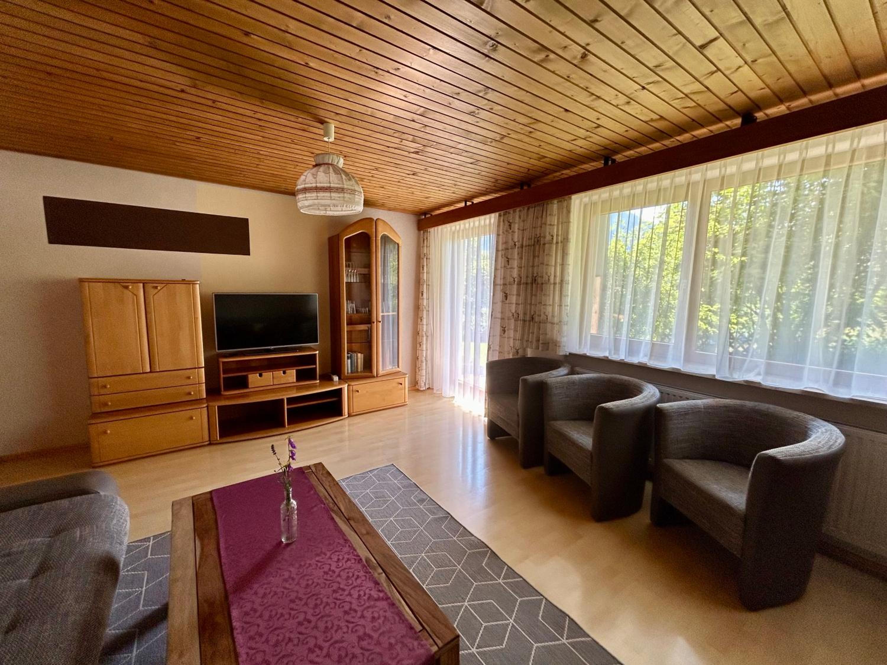 Superior Two-Bedroom Apartment with Balcony or Terrace photo 2