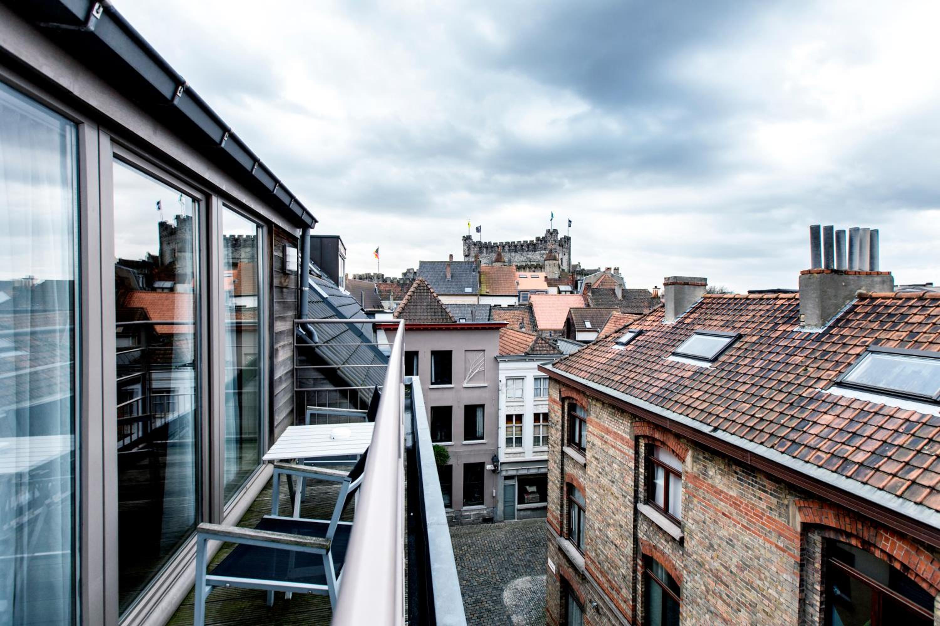 Exceptional Room with Balcony - Photo 4