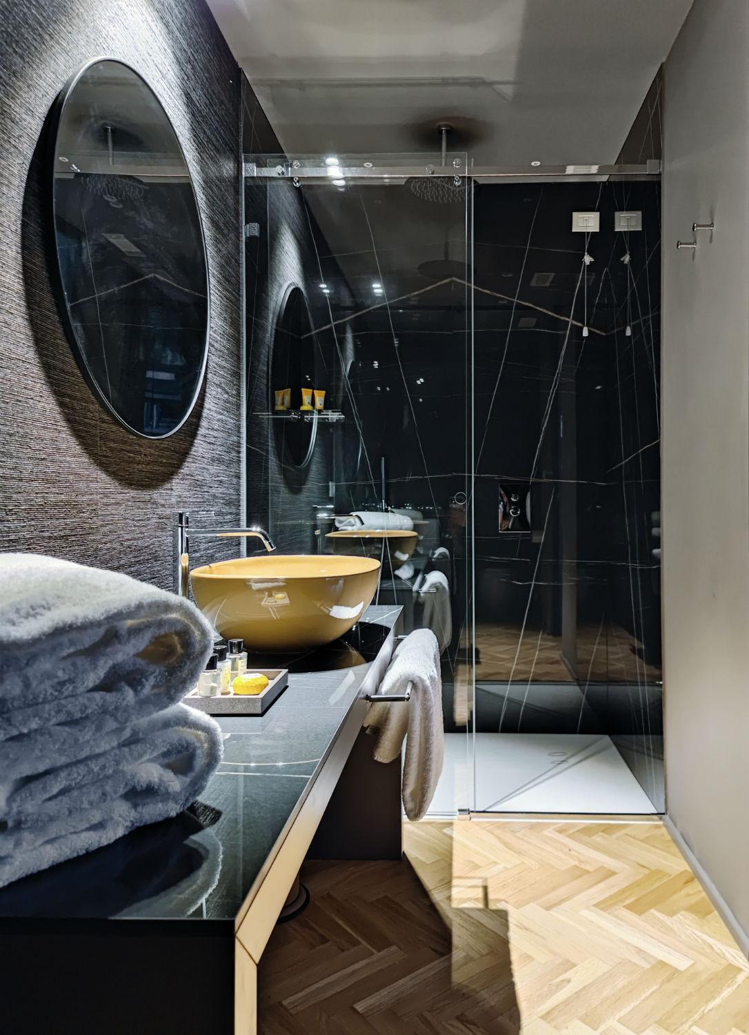 Suite photo 2