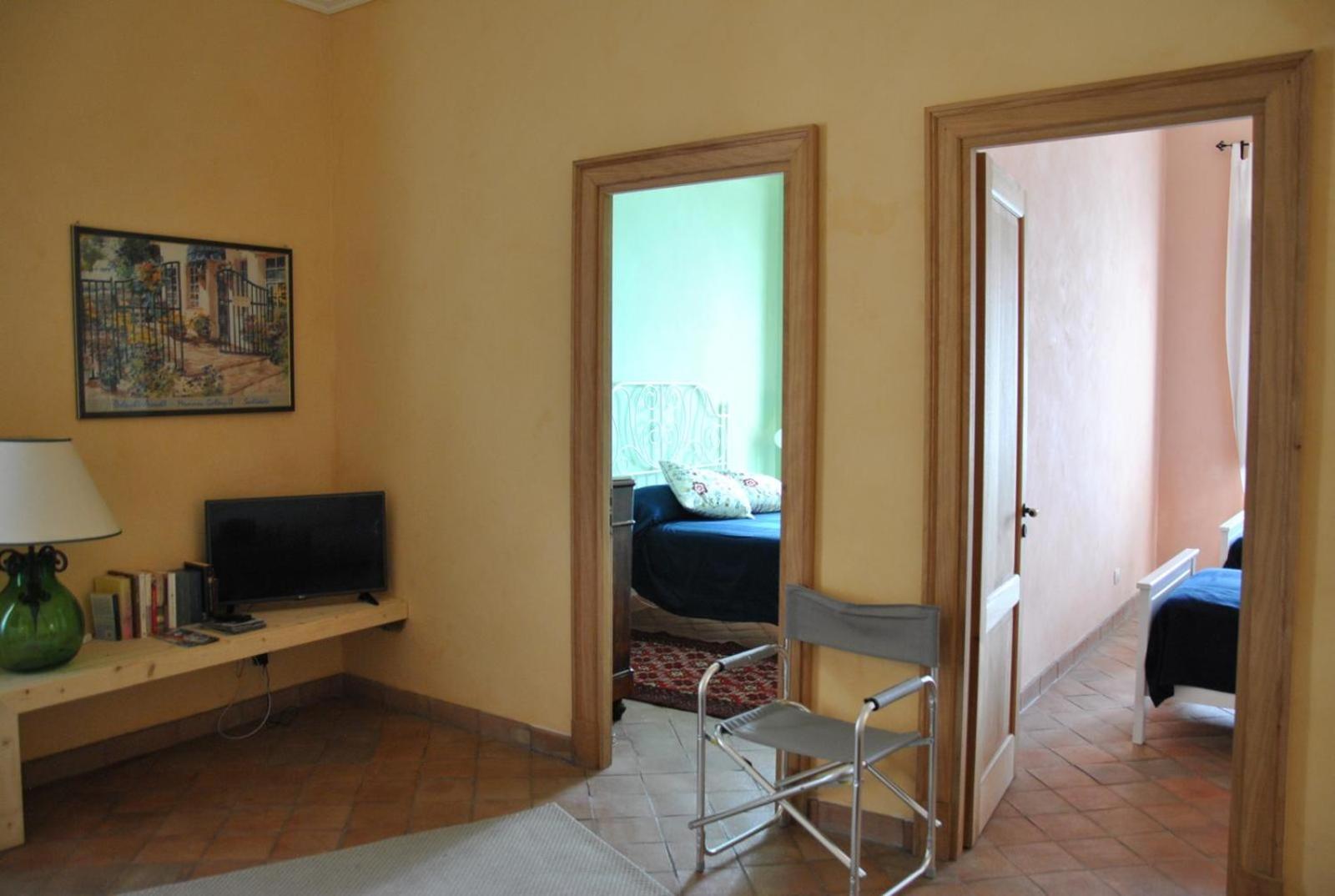 Two-Bedroom Apartment with Terrace and Sea View photo 1