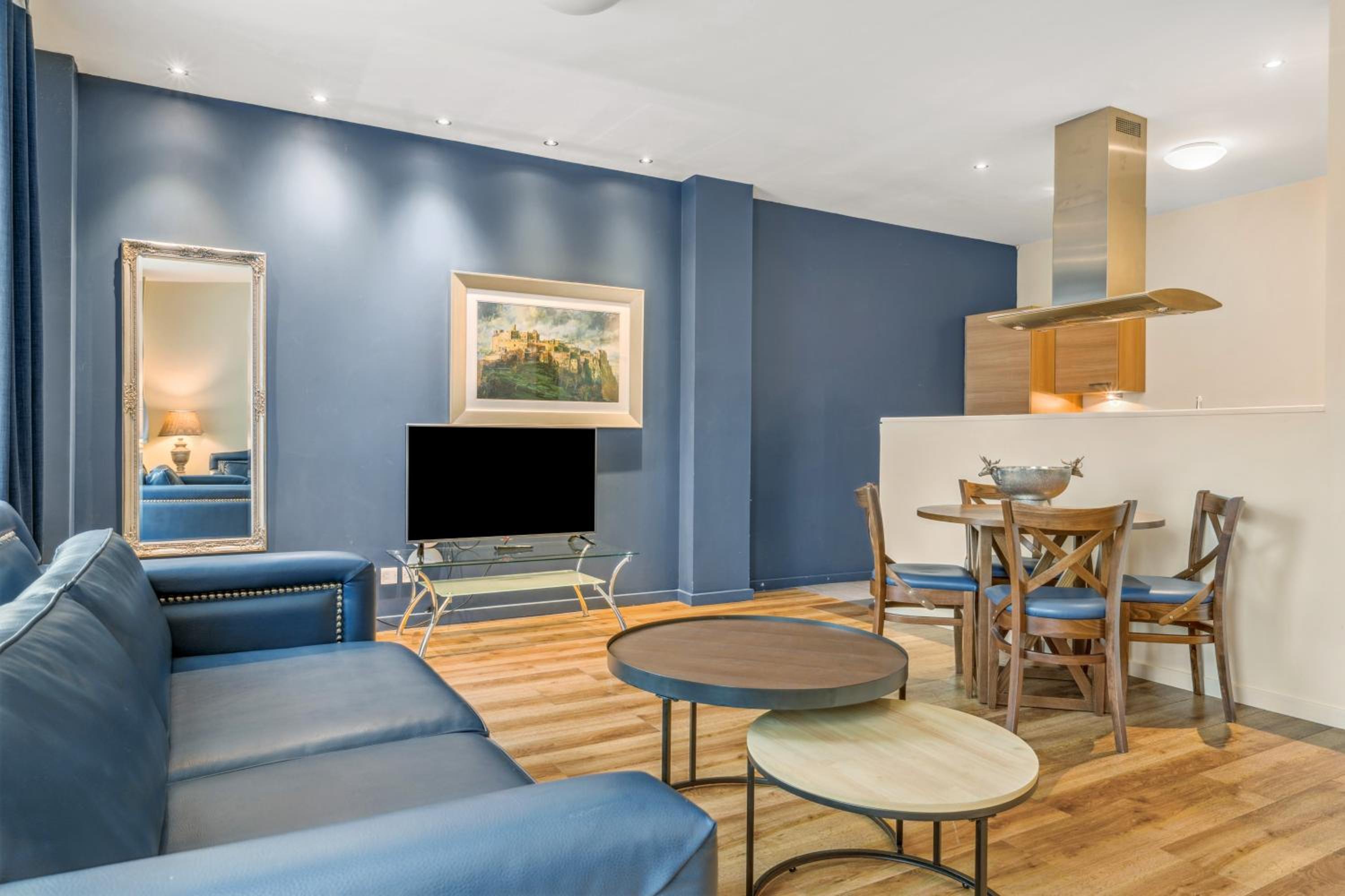 1-Bedroom Apartment - Photo 3