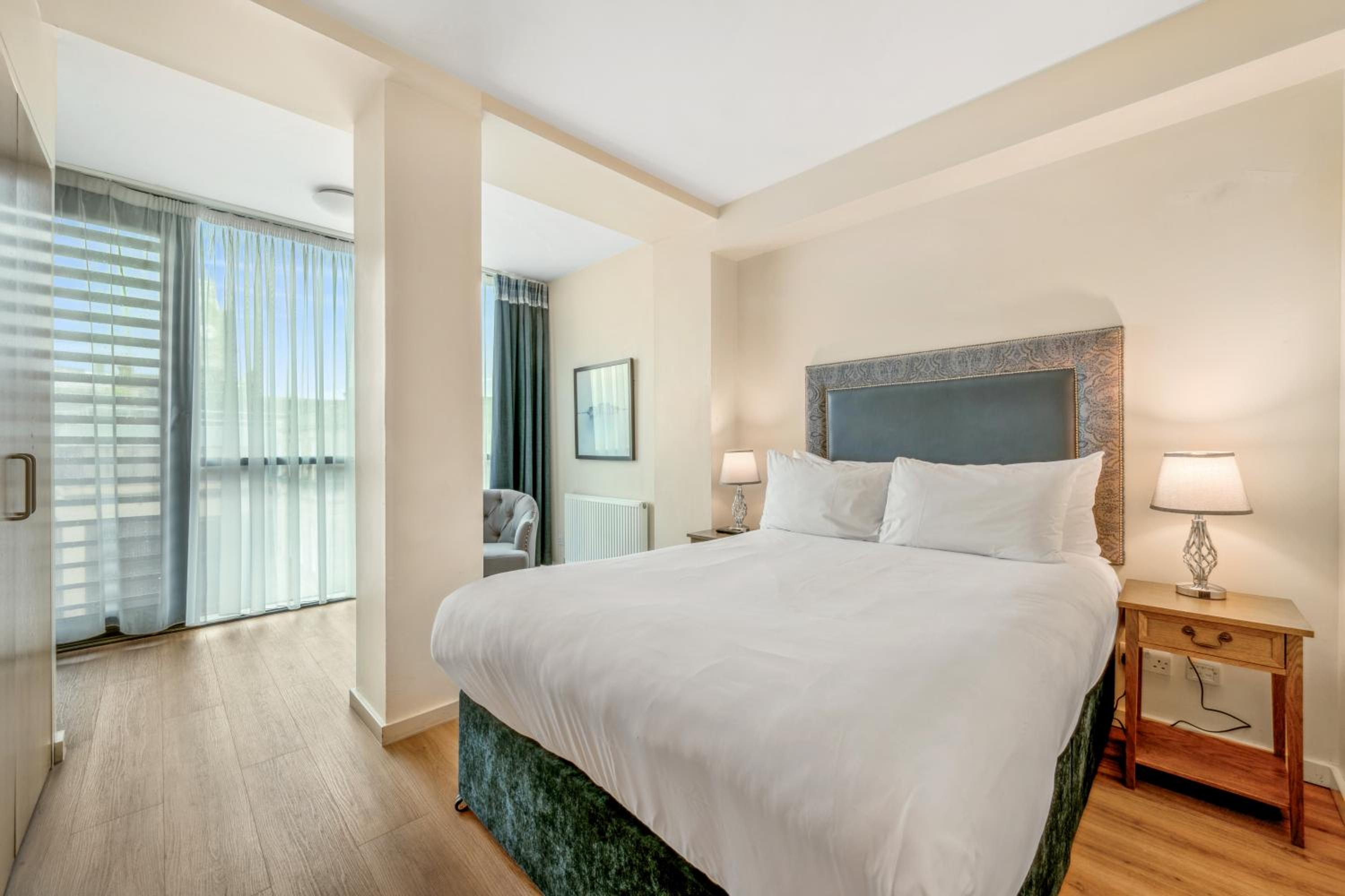 1-Bedroom Apartment - Photo 6