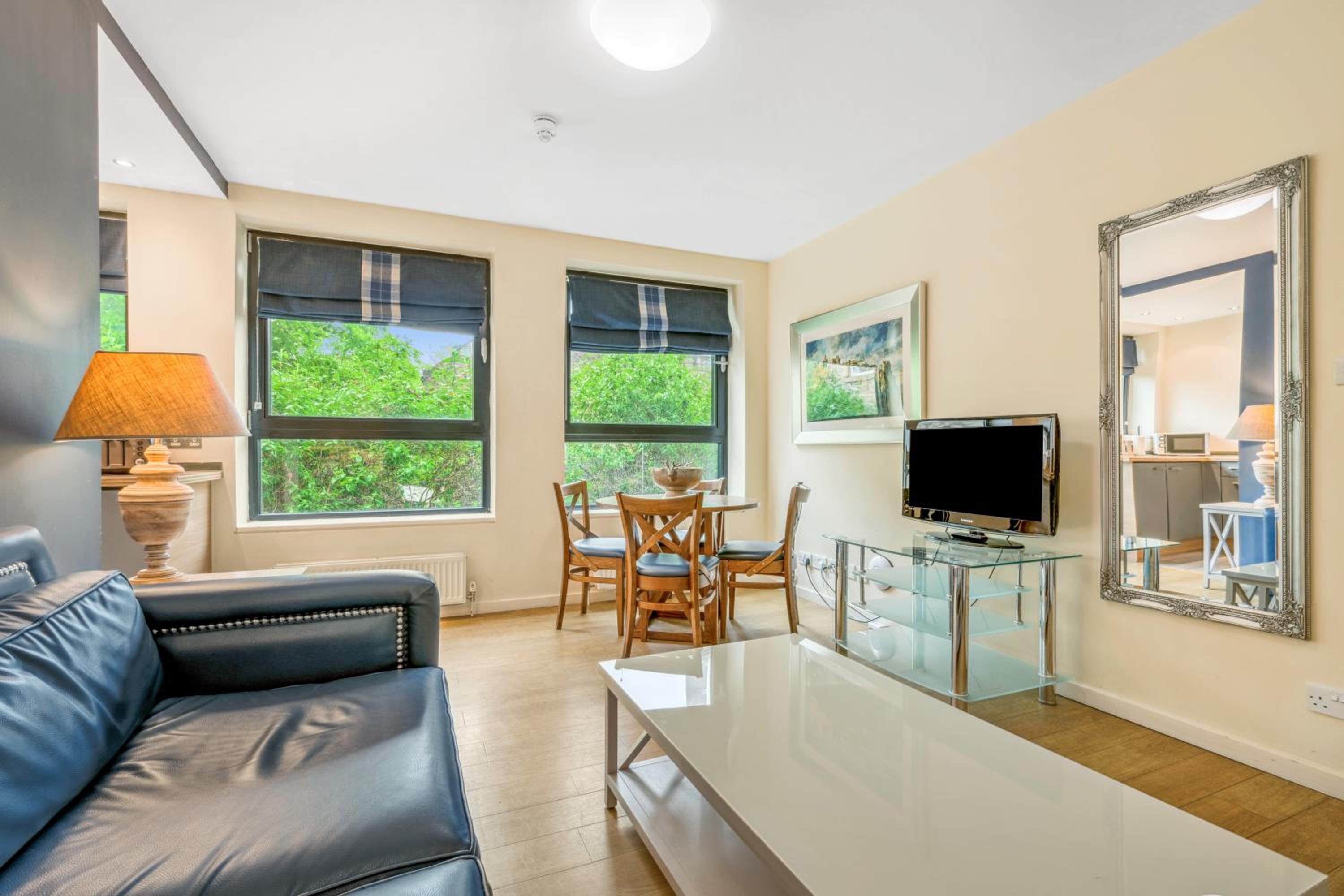 2-Bedroom Apartment - Photo 9