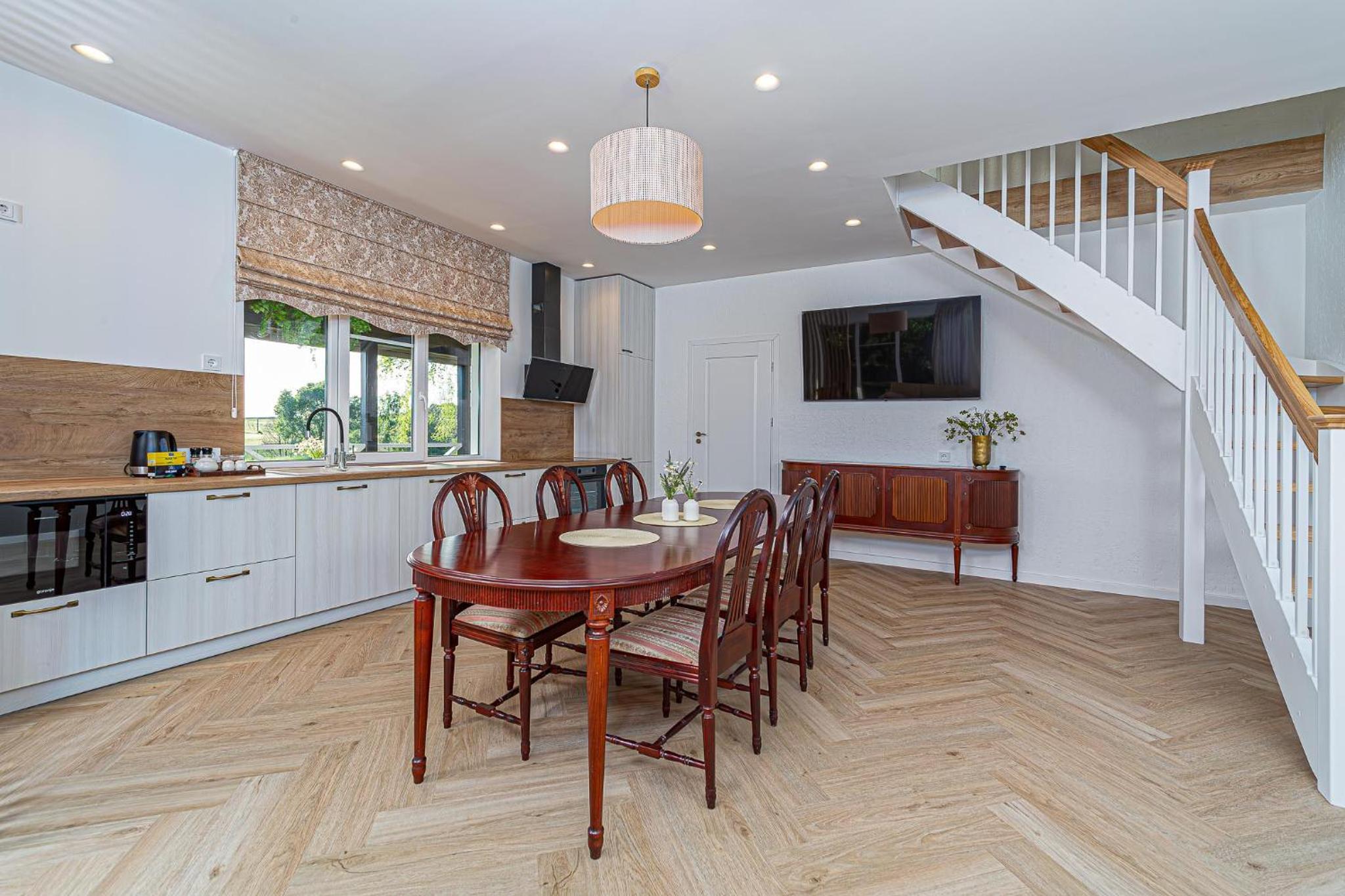 Villa photo 1