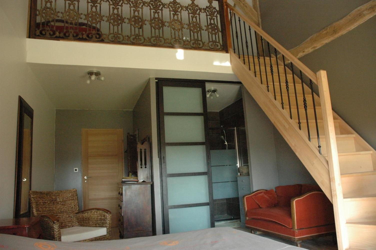 Quadruple Room (2 Adults + 2 Children) photo 1