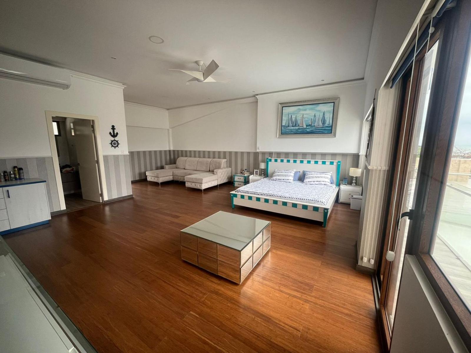 Deluxe Queen Room photo 1