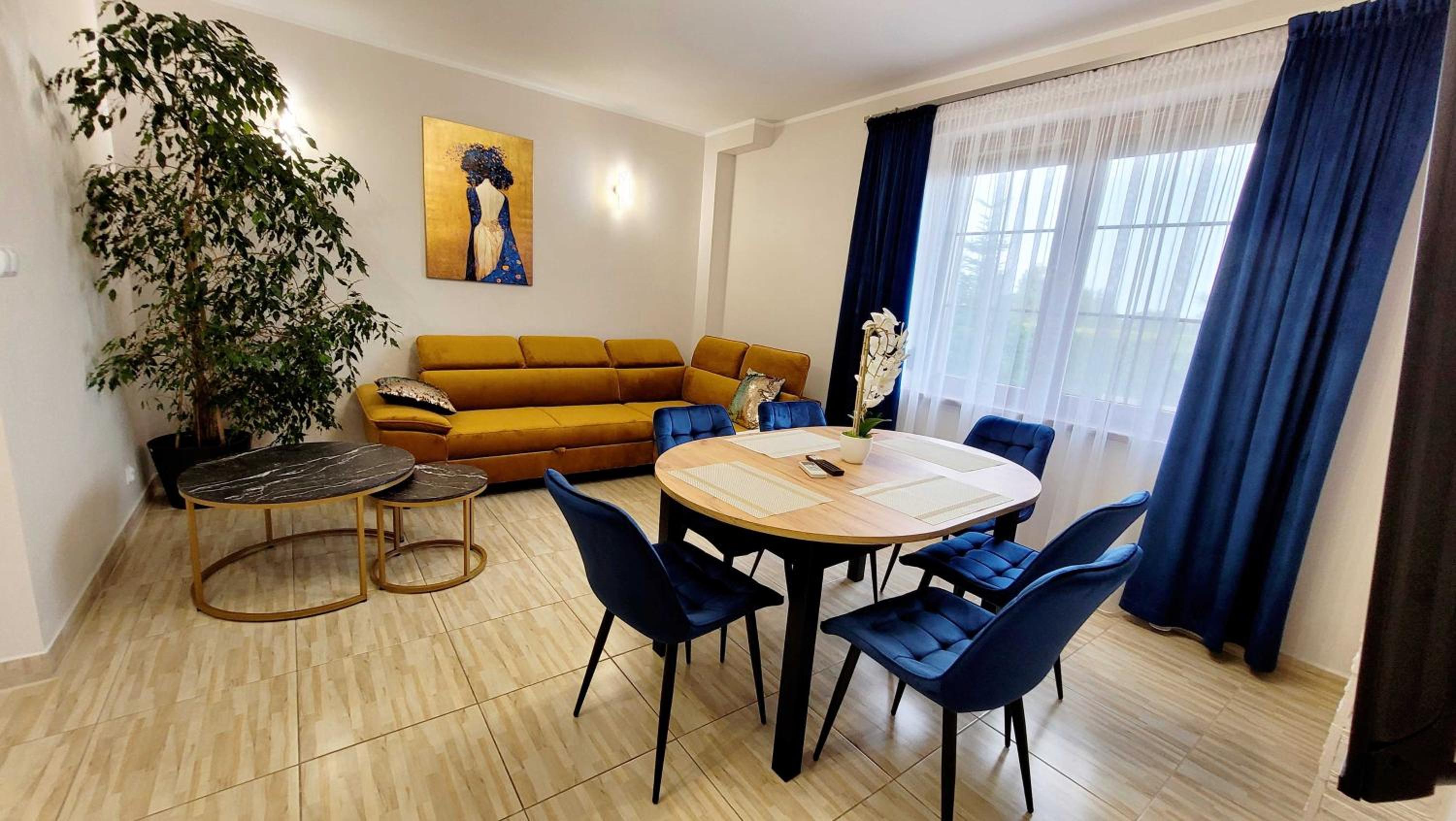 Two-Bedroom Deluxe Apartment
