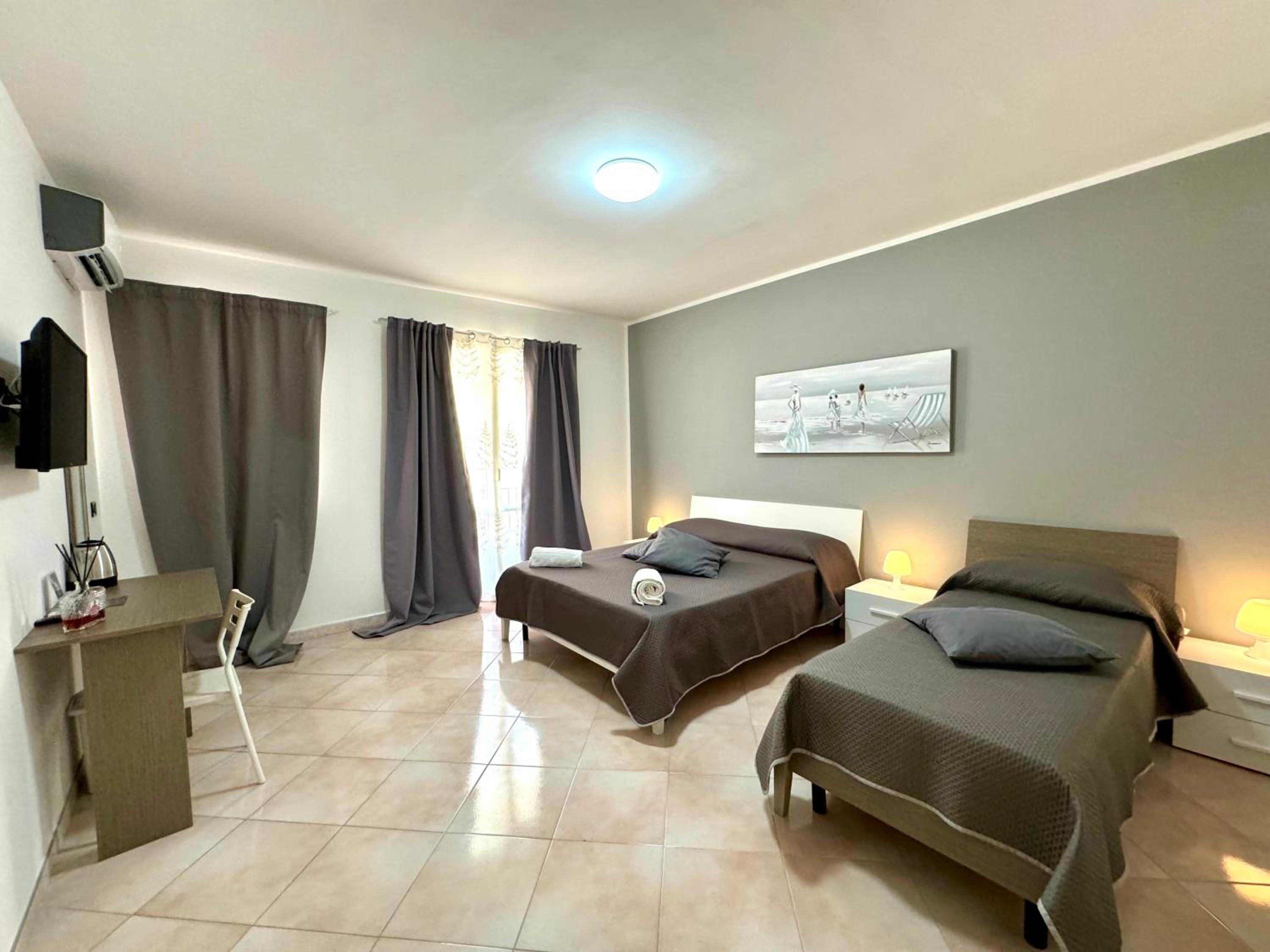 Triple Room with Private Bathroom photo 1