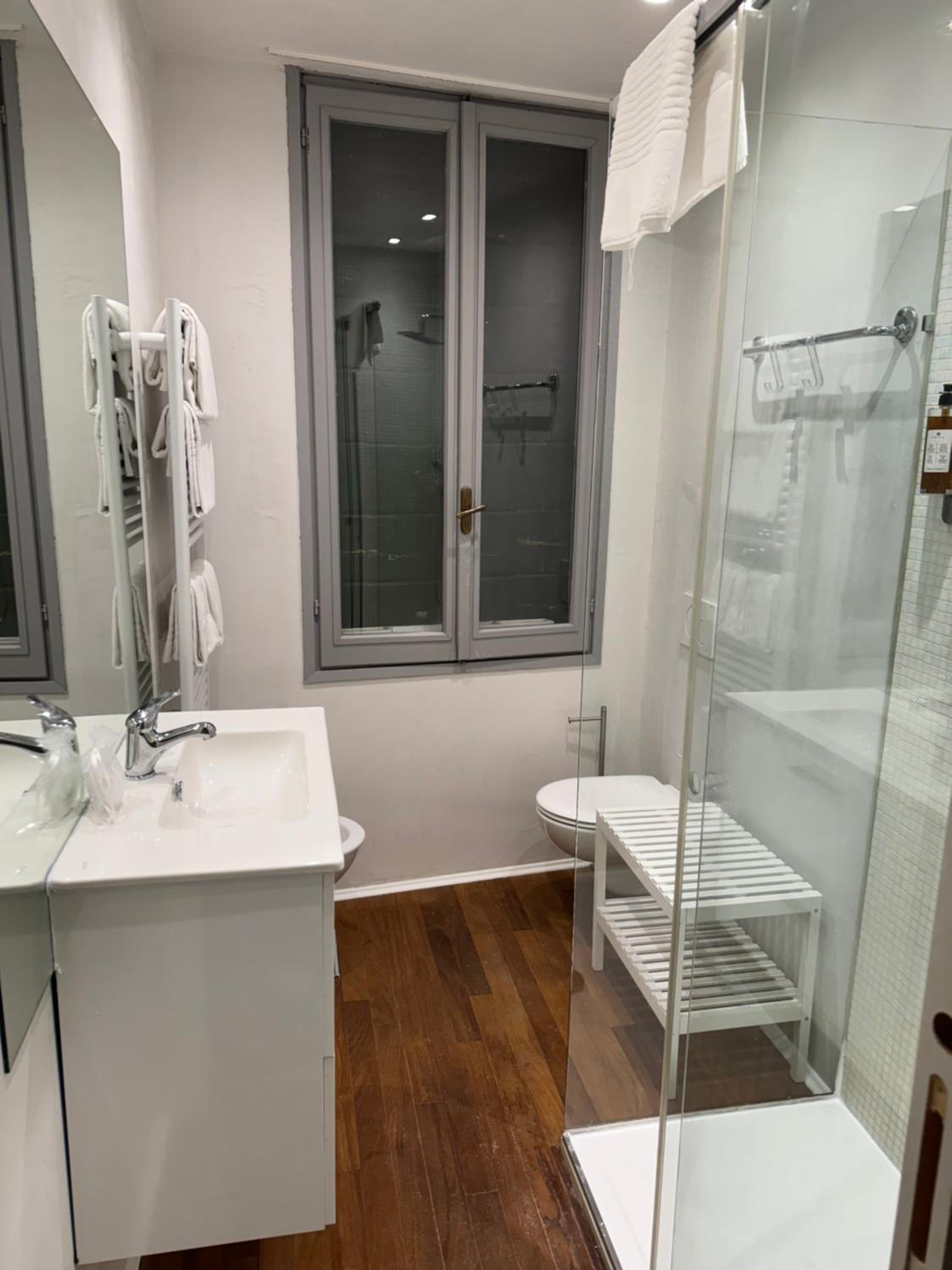 Apartment thumbnail 6