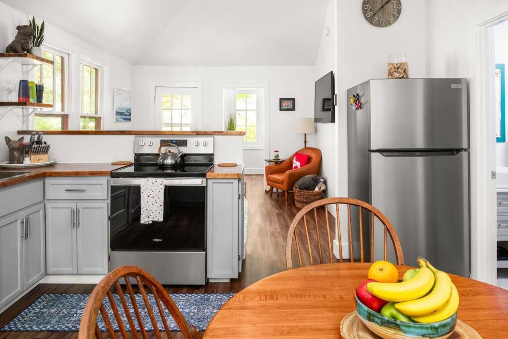 One-Bedroom House photo 2