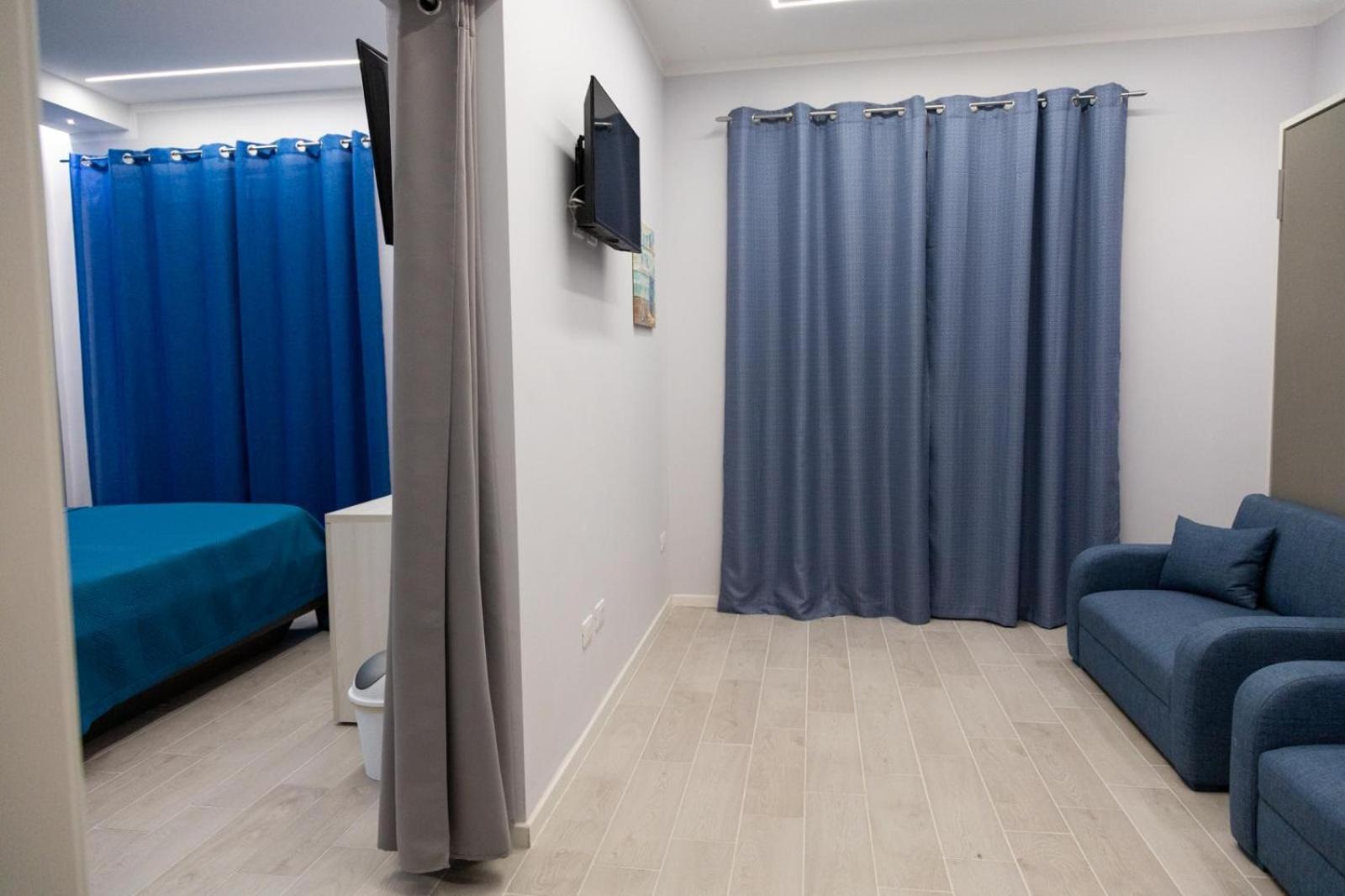 Deluxe Double or Twin Room photo 2