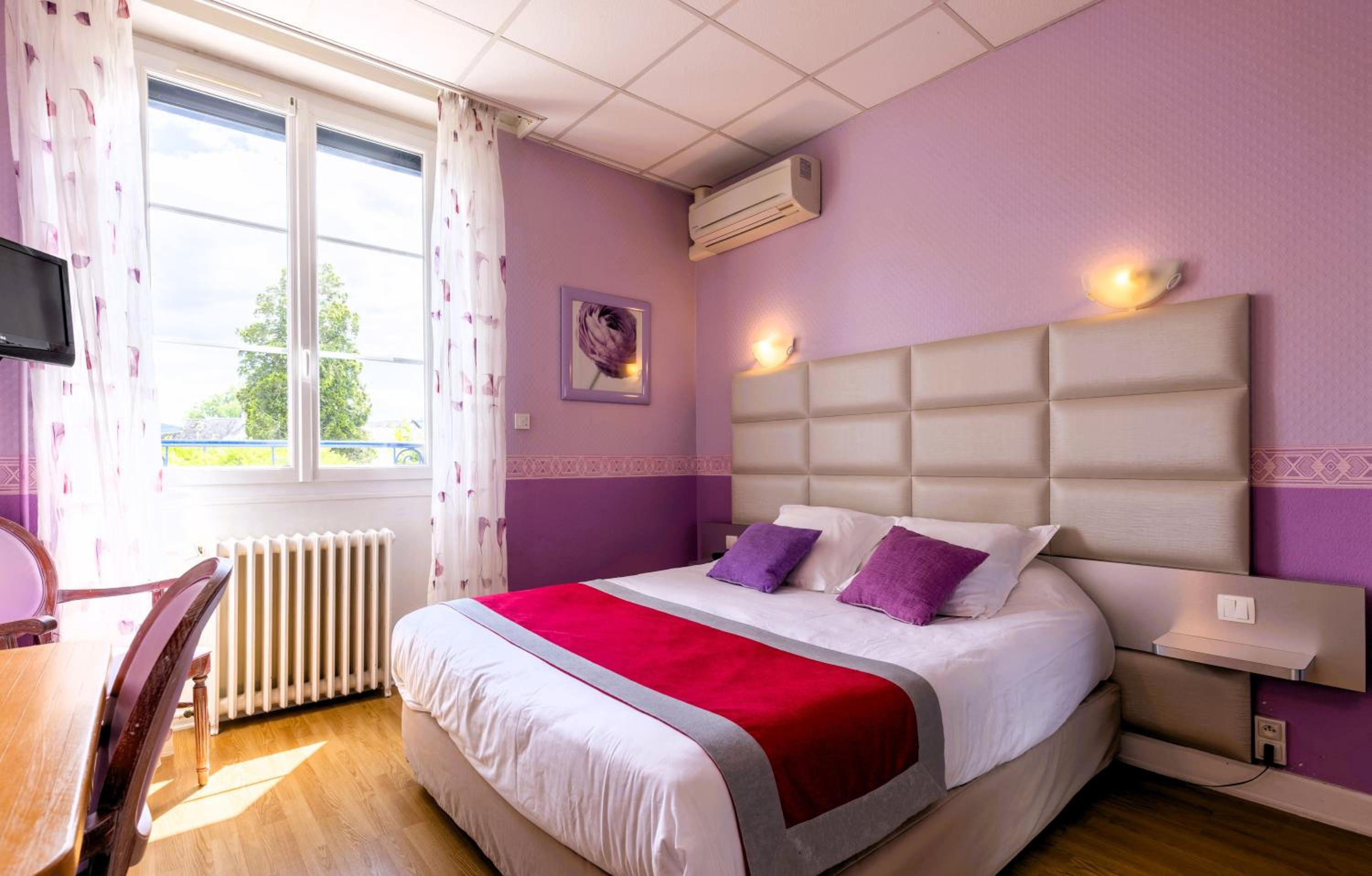 Double Room with Shower - Photo 7