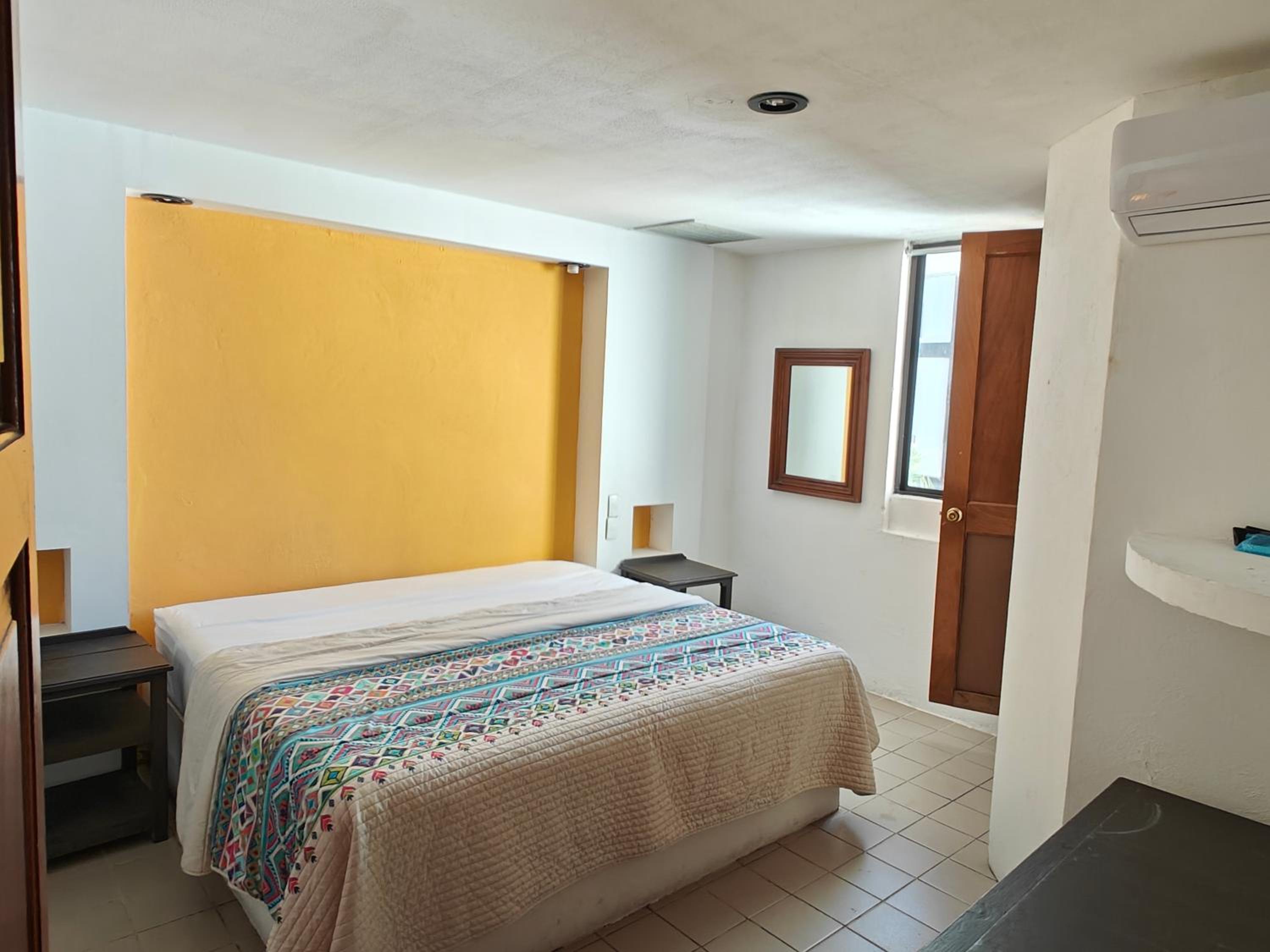 Apartment with Terrace photo 3
