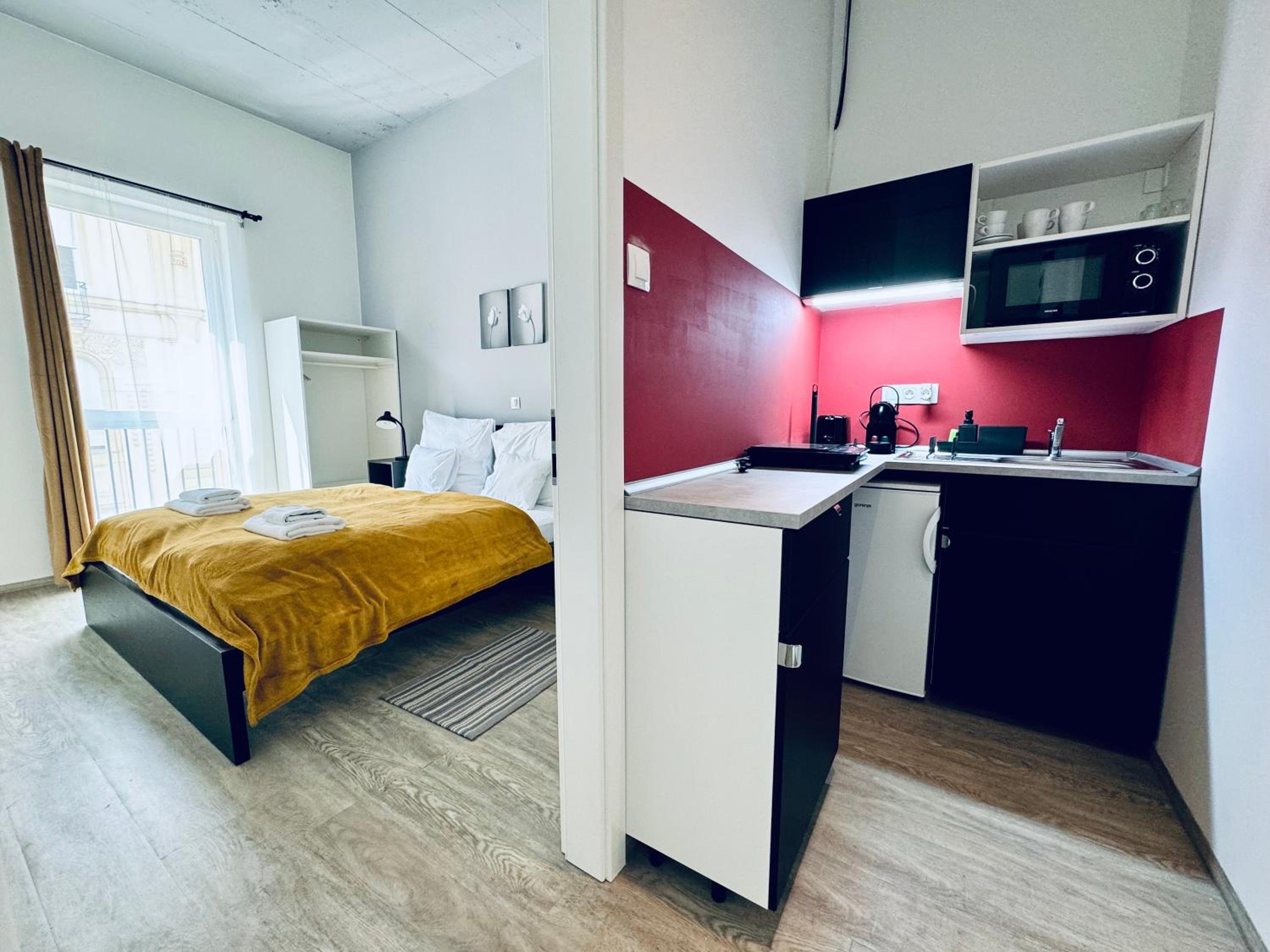 One-Bedroom Apartment