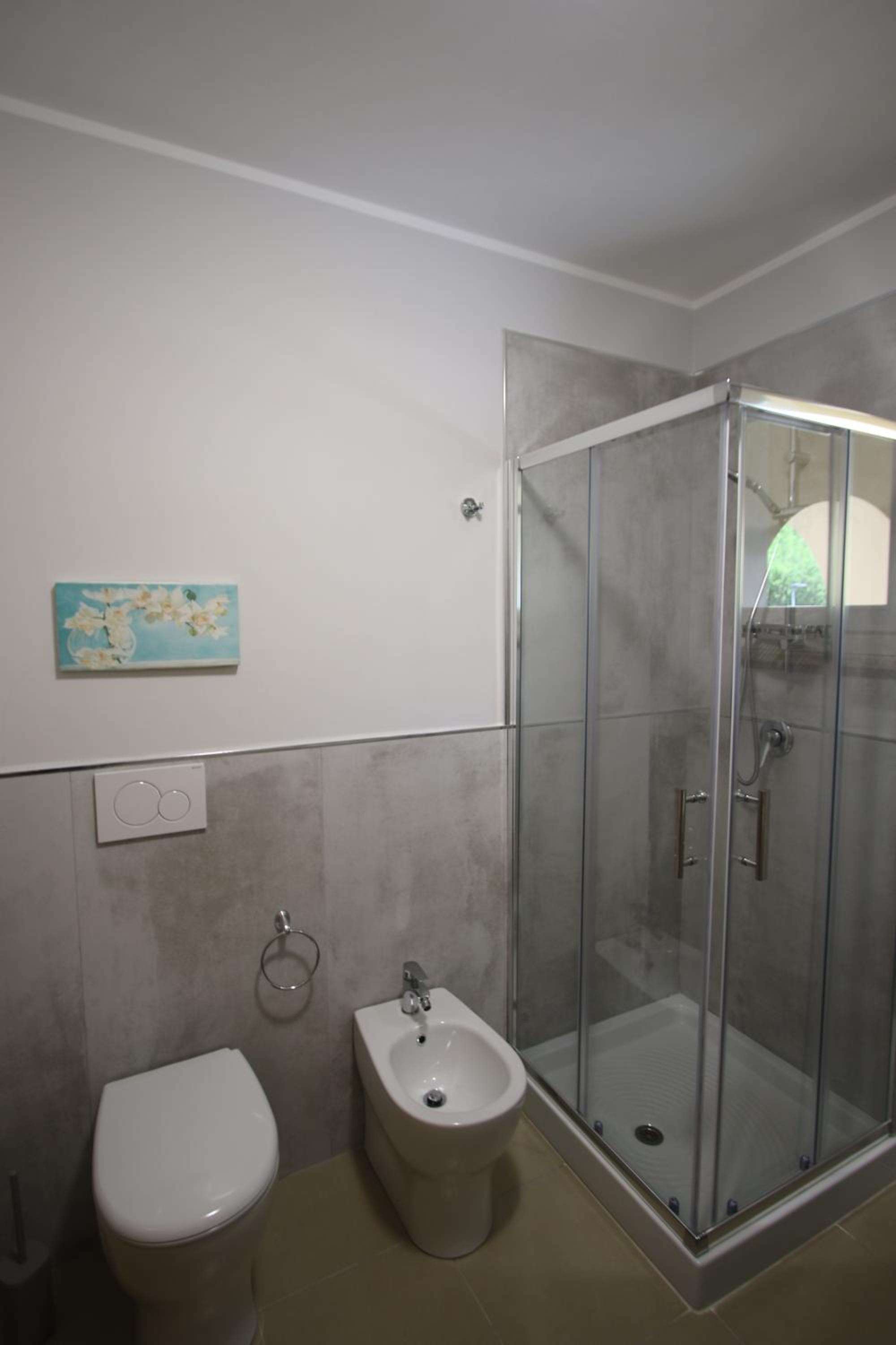Two-Bedroom House photo 3