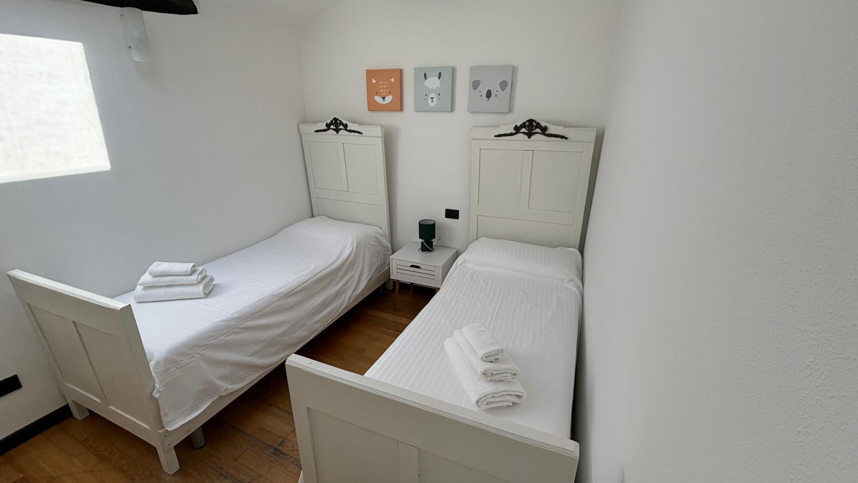 Two-Bedroom House photo 3
