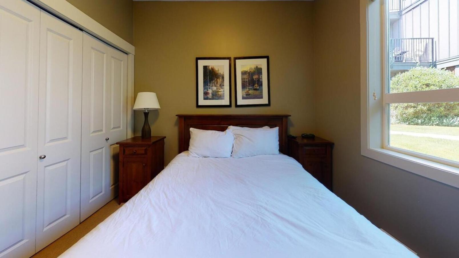 Three-Bedroom Townhouse photo 1