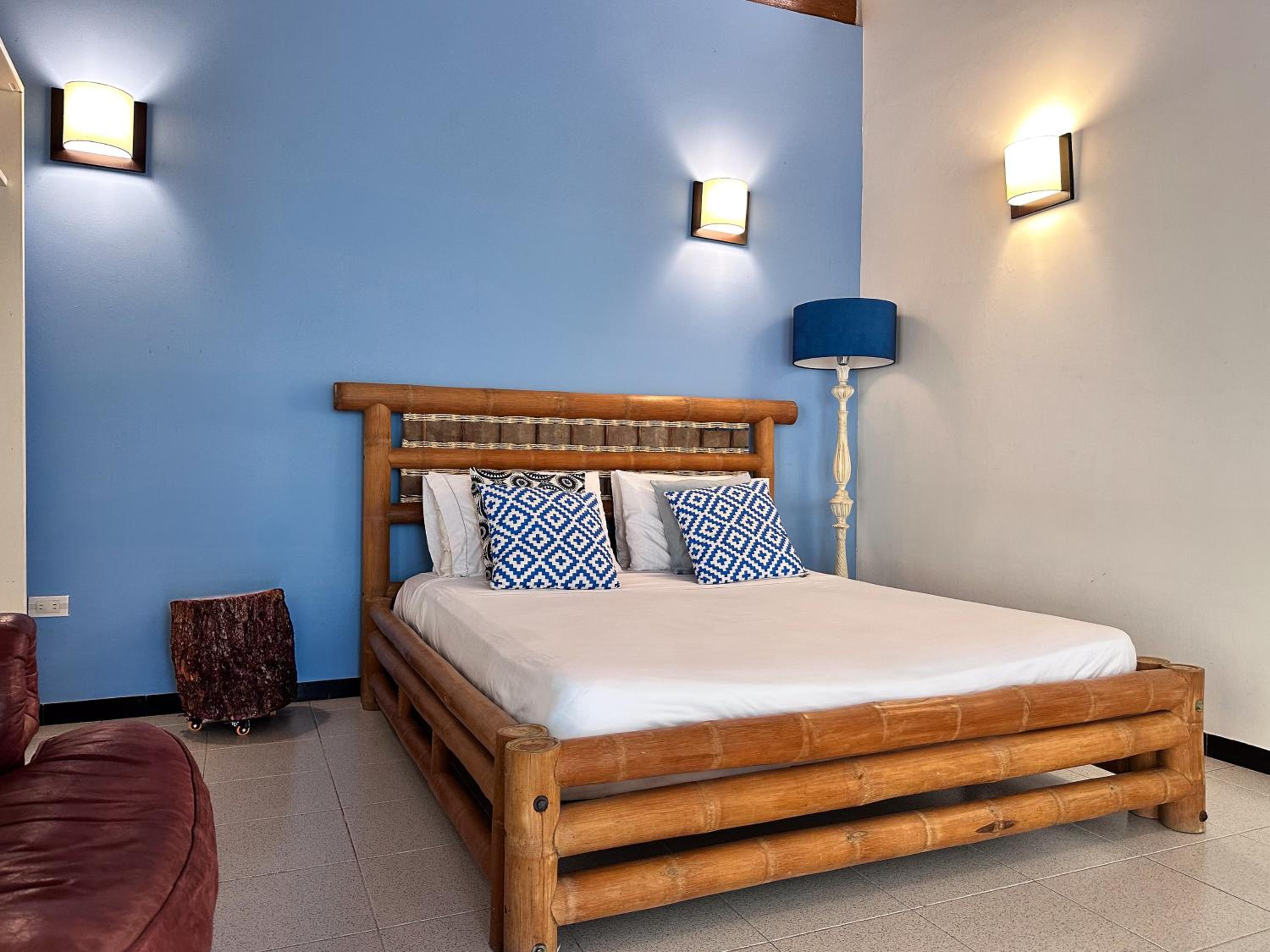 Double or Twin Room photo 3