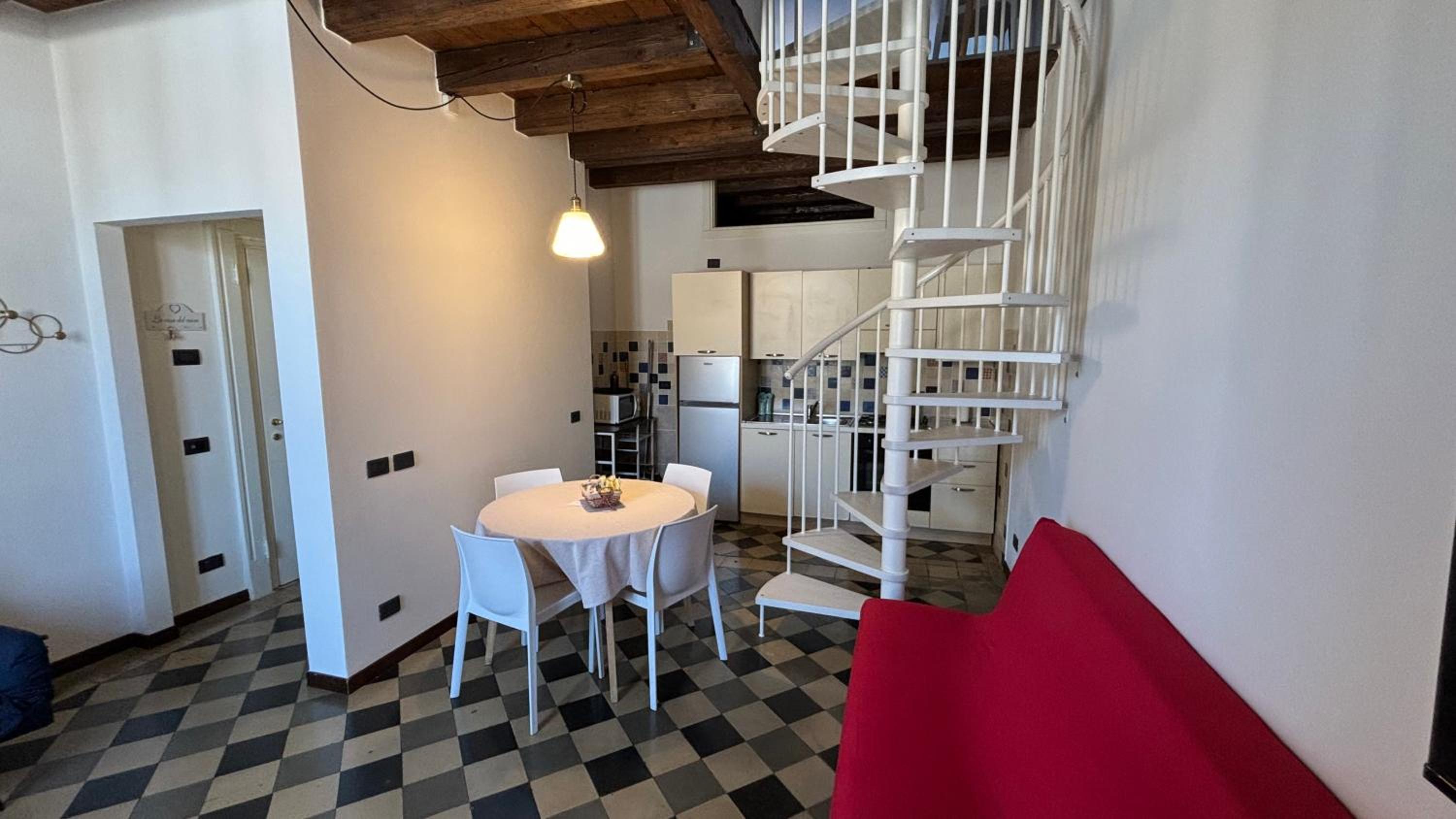 One-Bedroom House photo 2