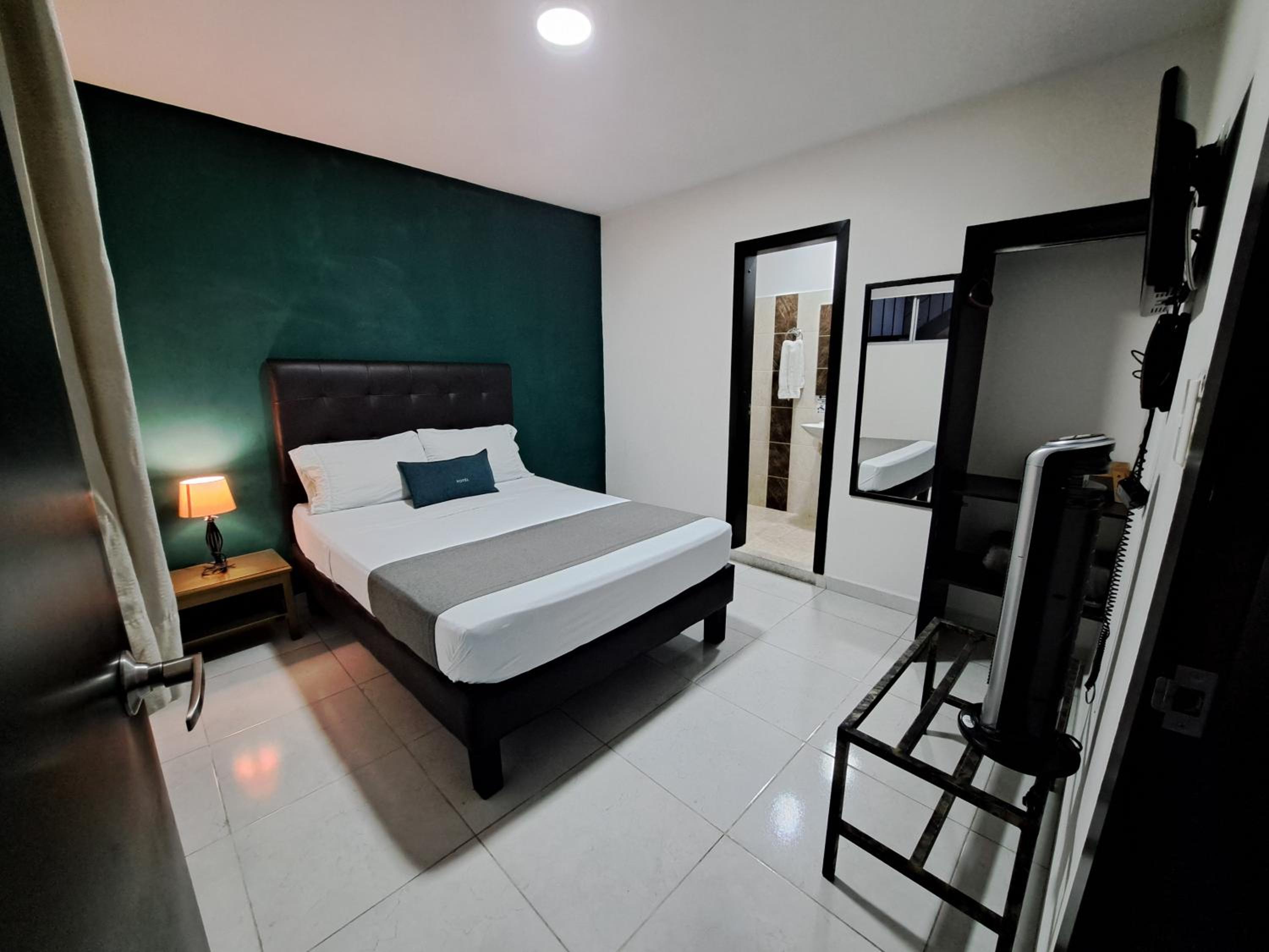 Standard Double Room photo 2