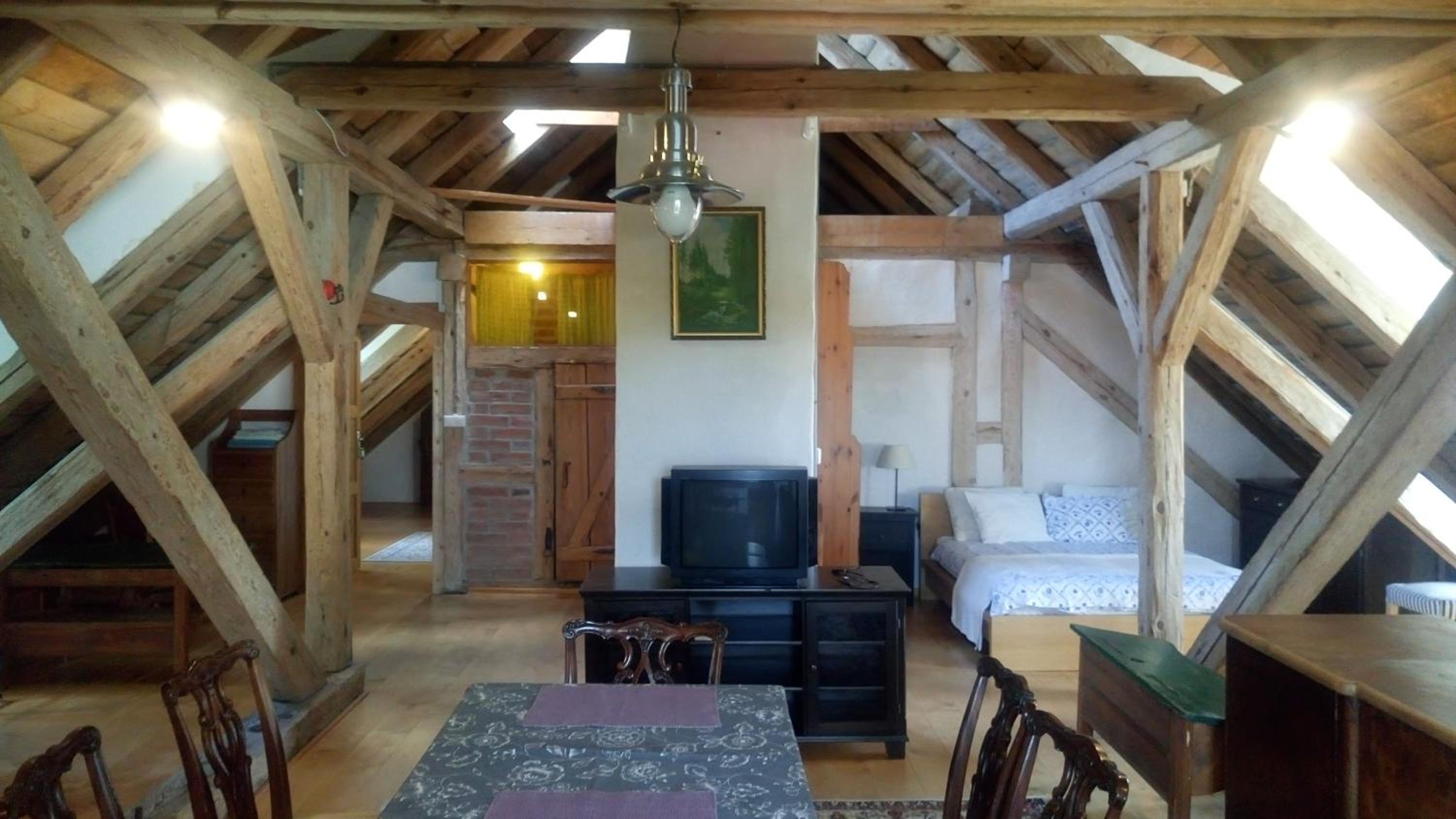 Studio Apartment photo 1